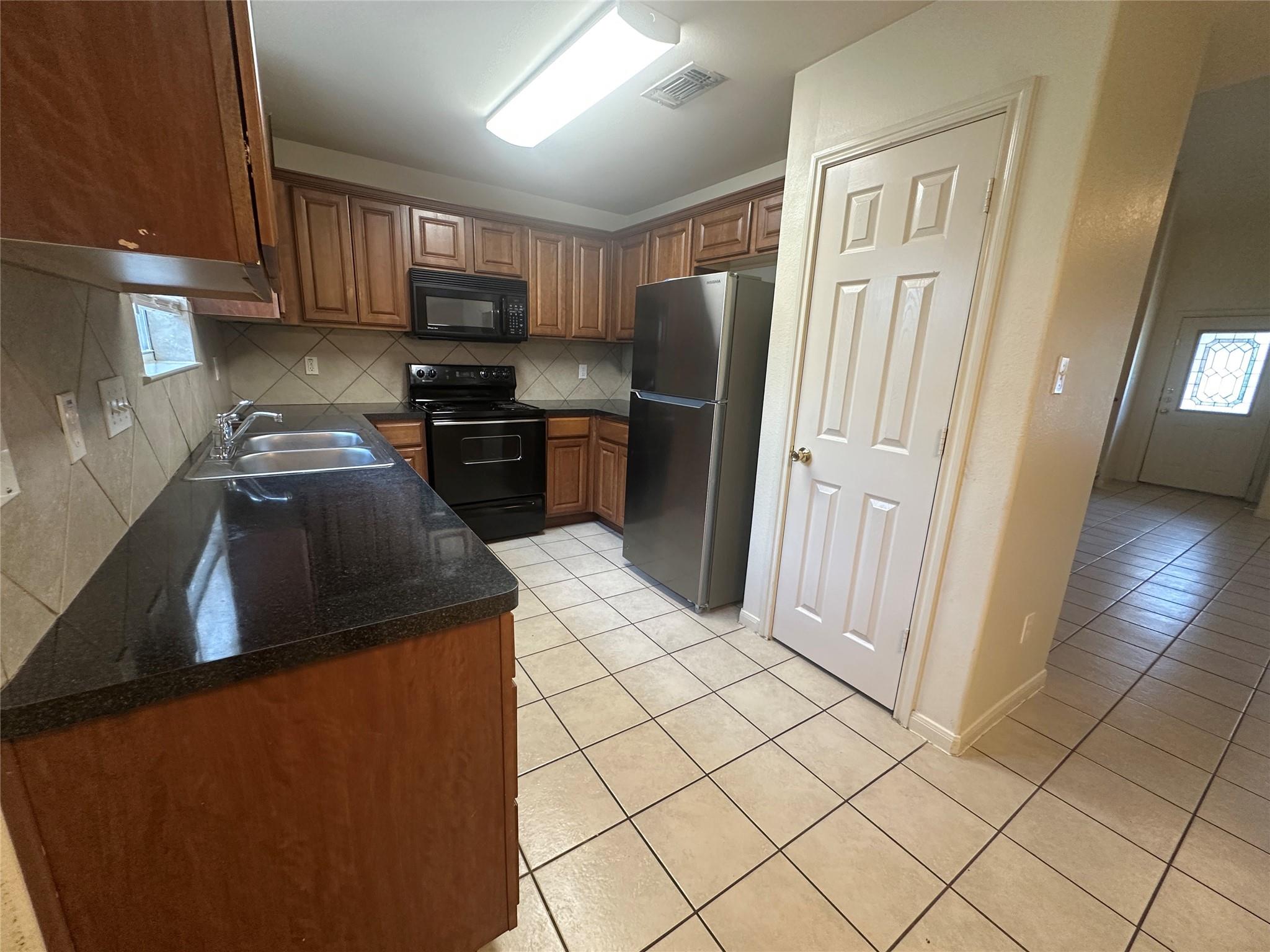 1408 Bergin Ct # A, Georgetown, TX 78626