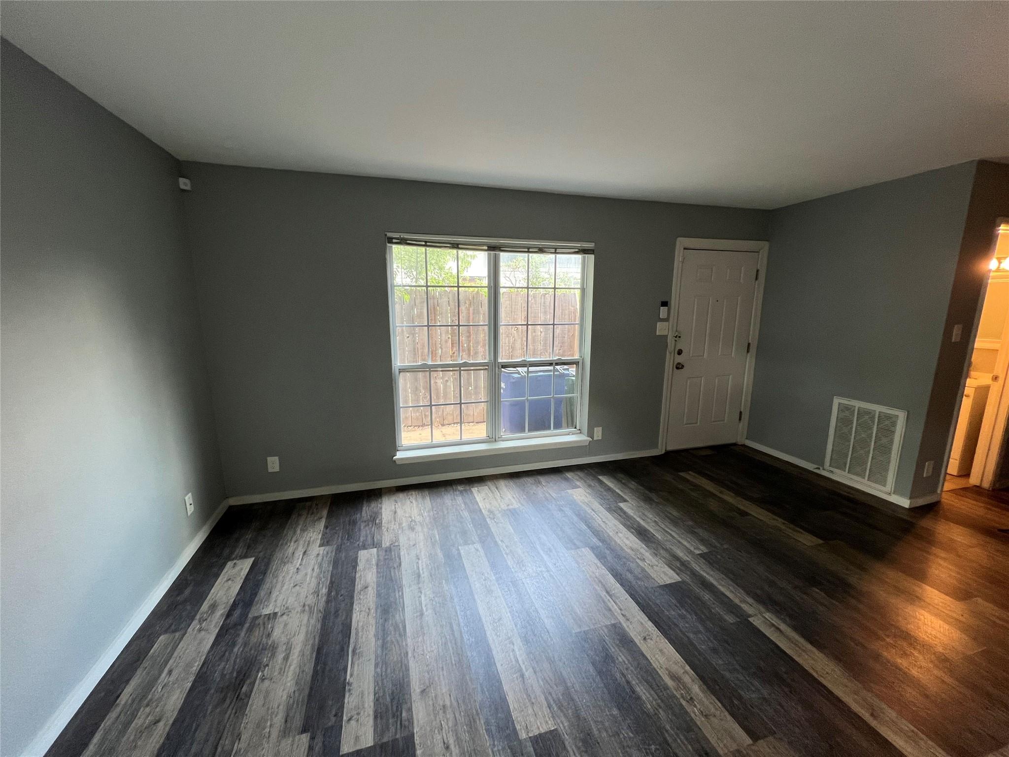 5808 Wellington Dr # 4, Austin, TX 78723