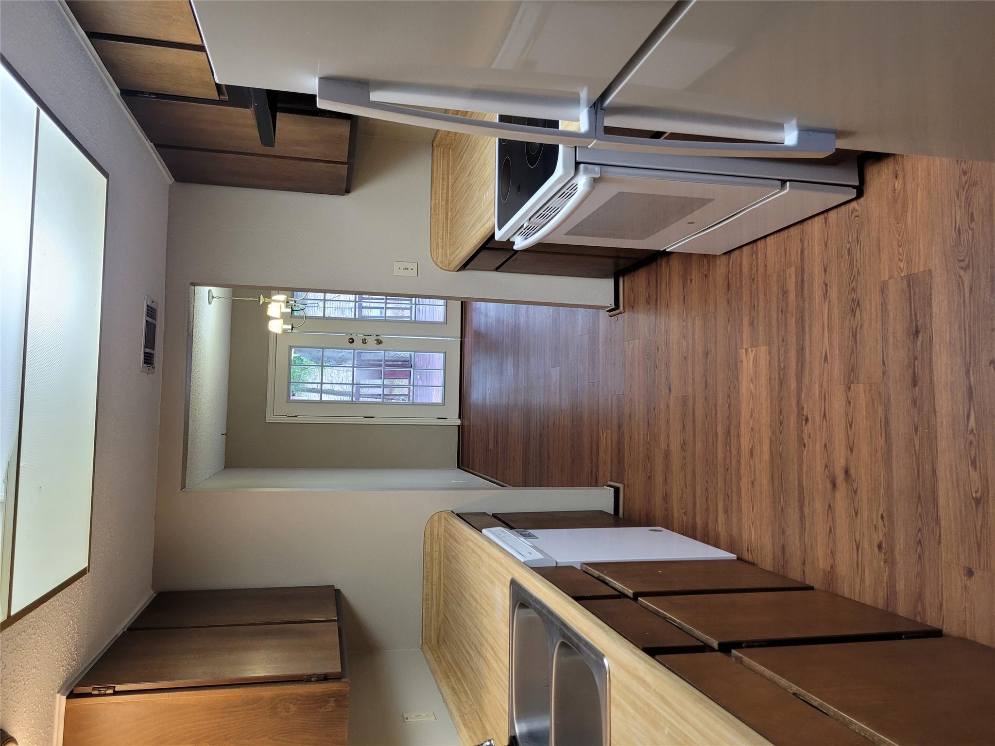 171 Tahitian Dr, Bastrop, TX 78602