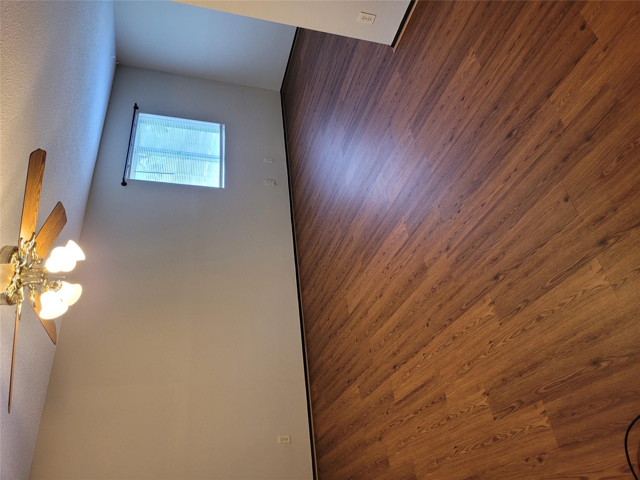 171 Tahitian Dr, Bastrop, TX 78602