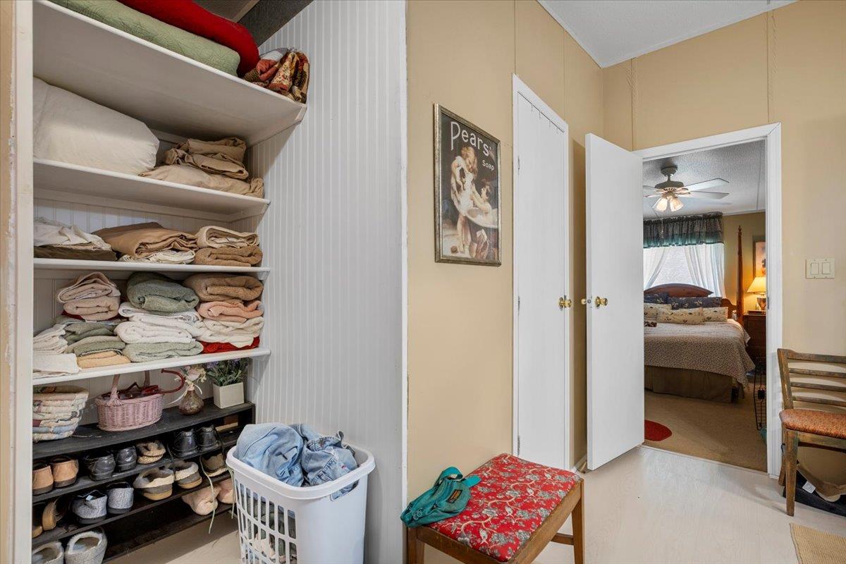 11401 Schmidt Ln, Manor, TX 78653