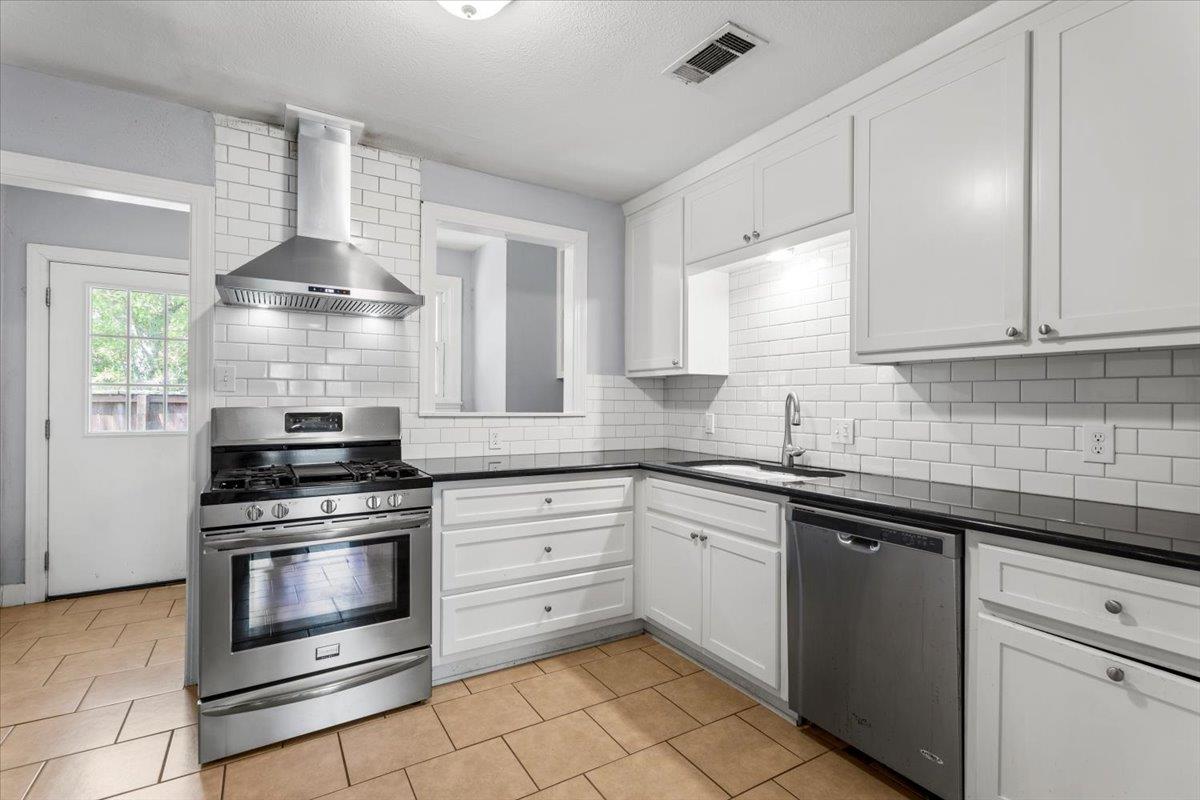 2804 Breeze Ter, Austin, TX 78722