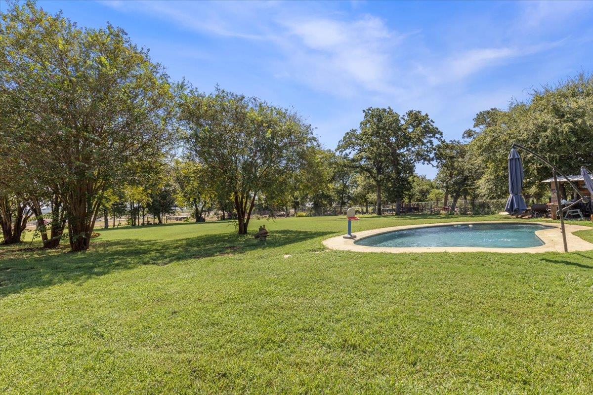 186 Fm 969, Bastrop, TX 78602