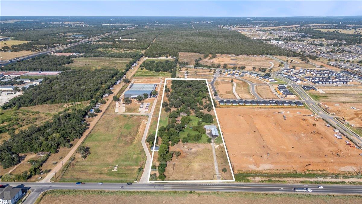 186 Fm 969, Bastrop, TX 78602