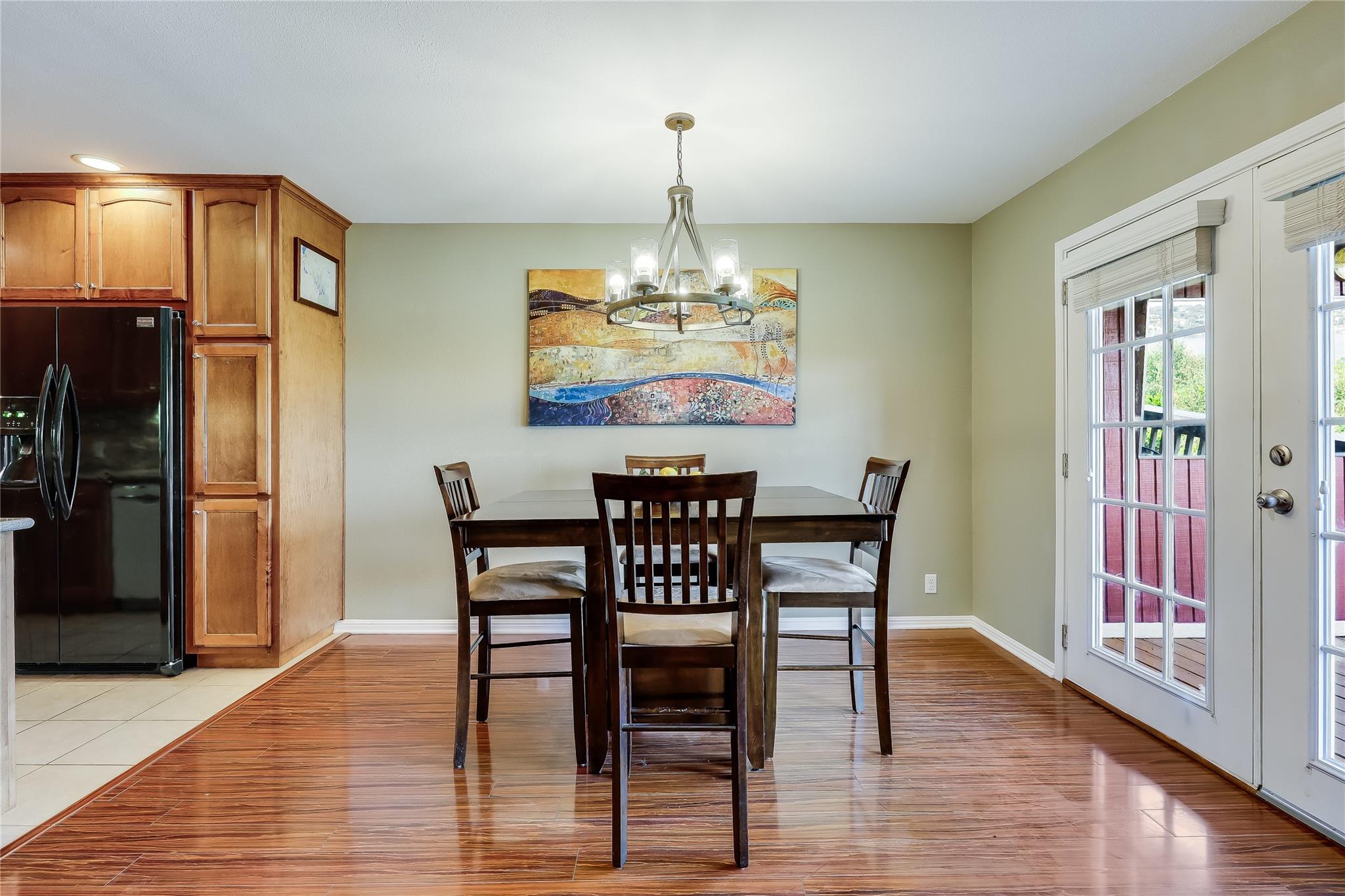 105 Comanche Pt, Point Venture, TX 78645