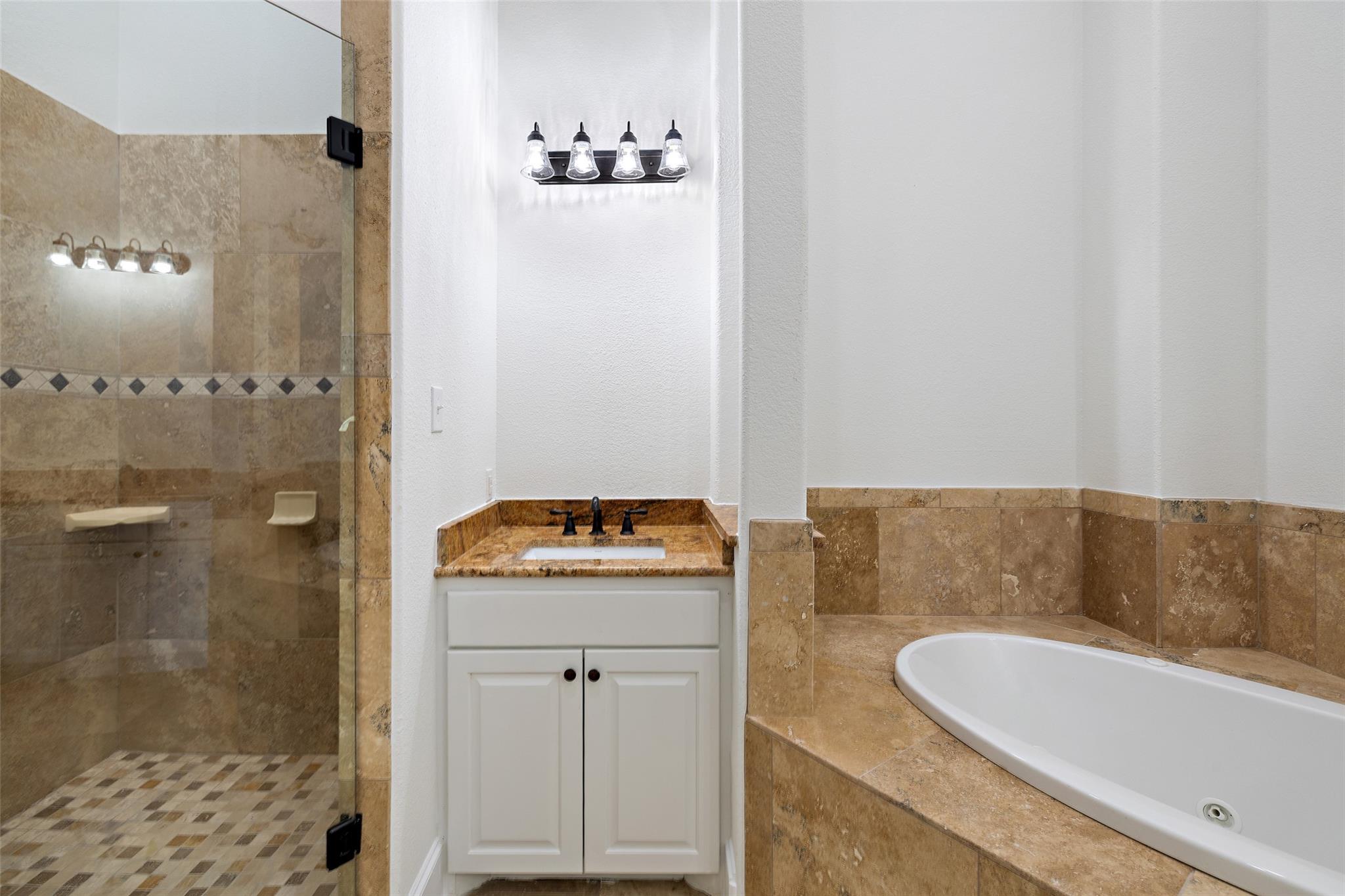 711 N Paleface Ranch Rd # 12, Spicewood, TX 78669