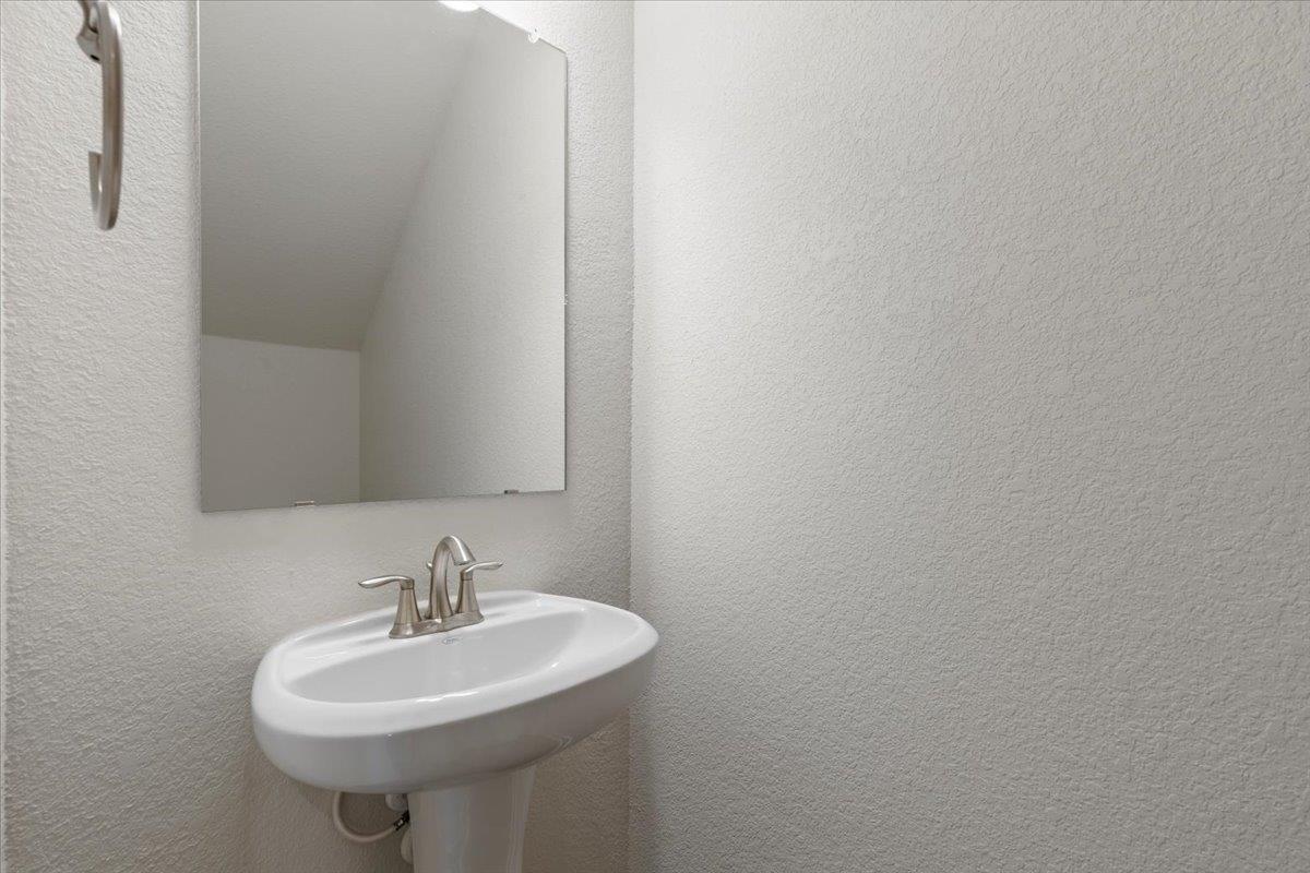 2500 Forest Creek Dr # 703, Round Rock, TX 78665