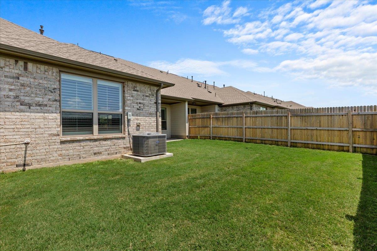 2500 Forest Creek Dr # 703, Round Rock, TX 78665