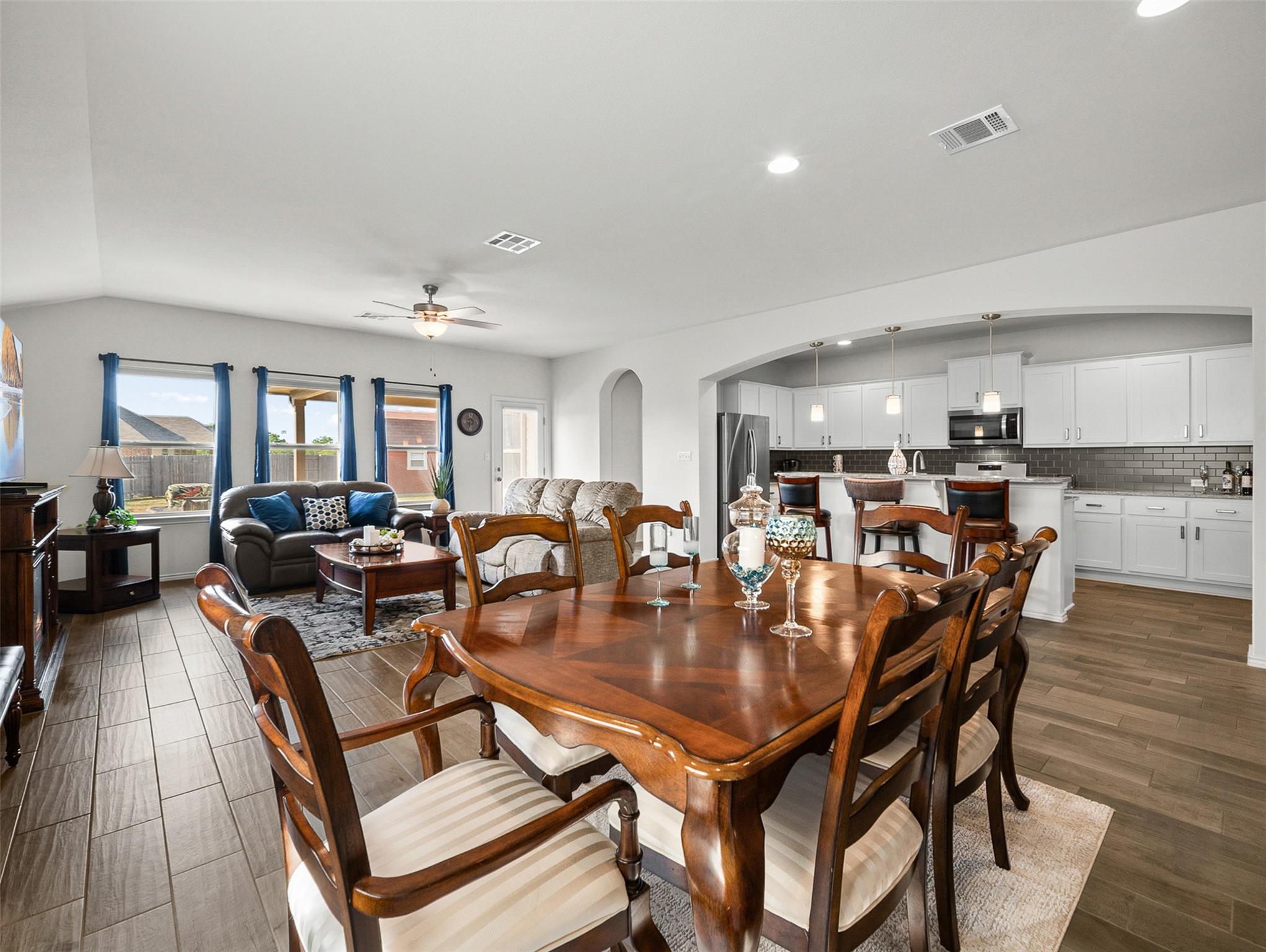 133 Alba Ave, San Marcos, TX 78666