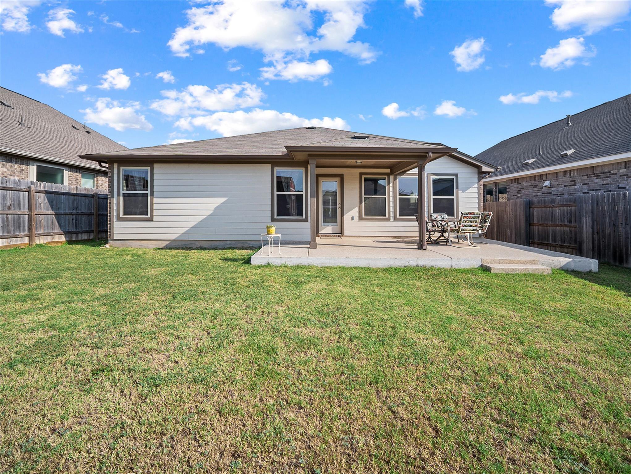 133 Alba Ave, San Marcos, TX 78666