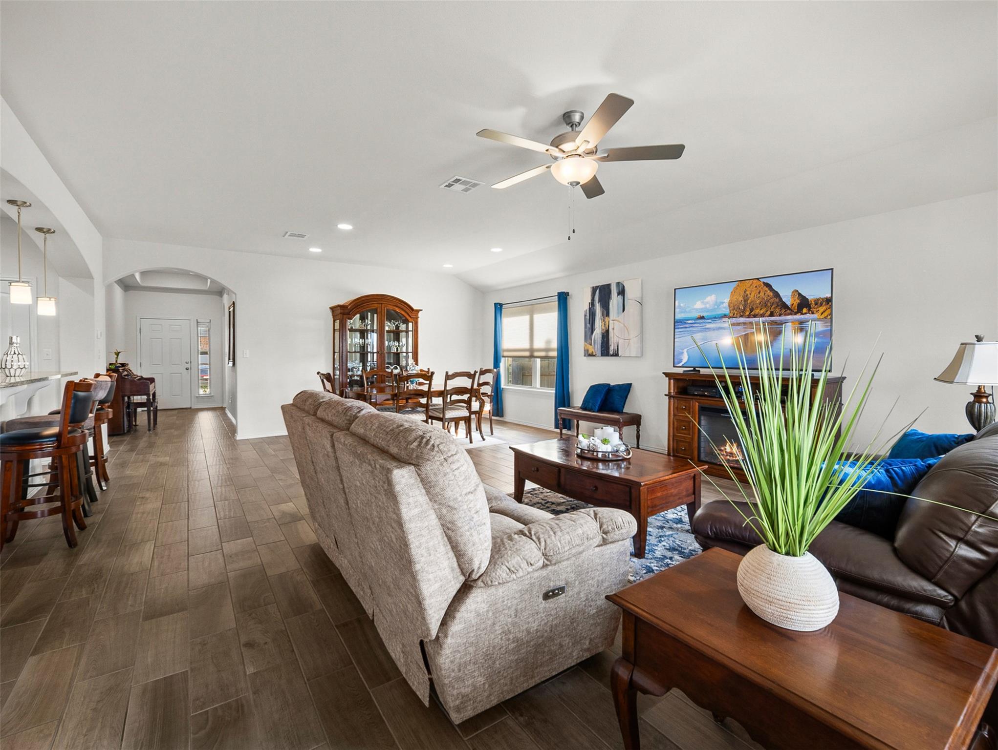 133 Alba Ave, San Marcos, TX 78666