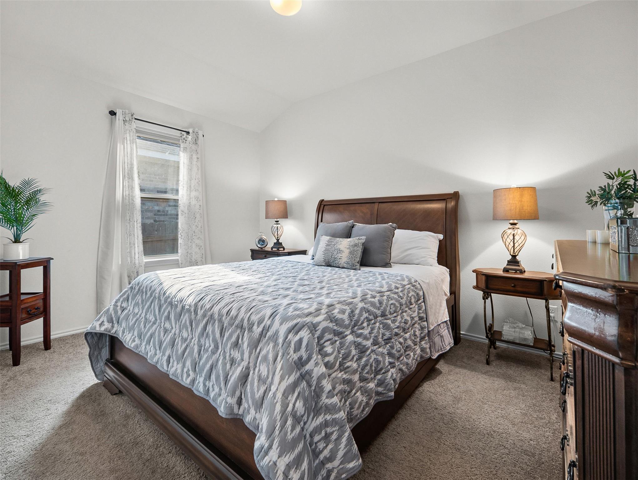 133 Alba Ave, San Marcos, TX 78666