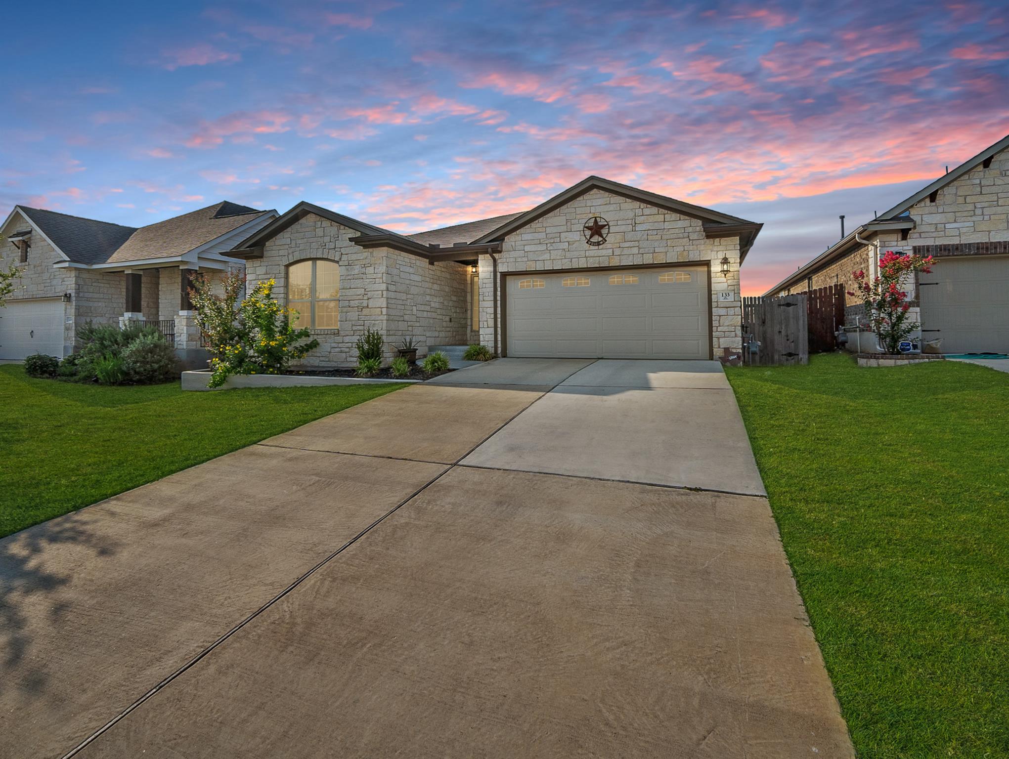 133 Alba Ave, San Marcos, TX 78666