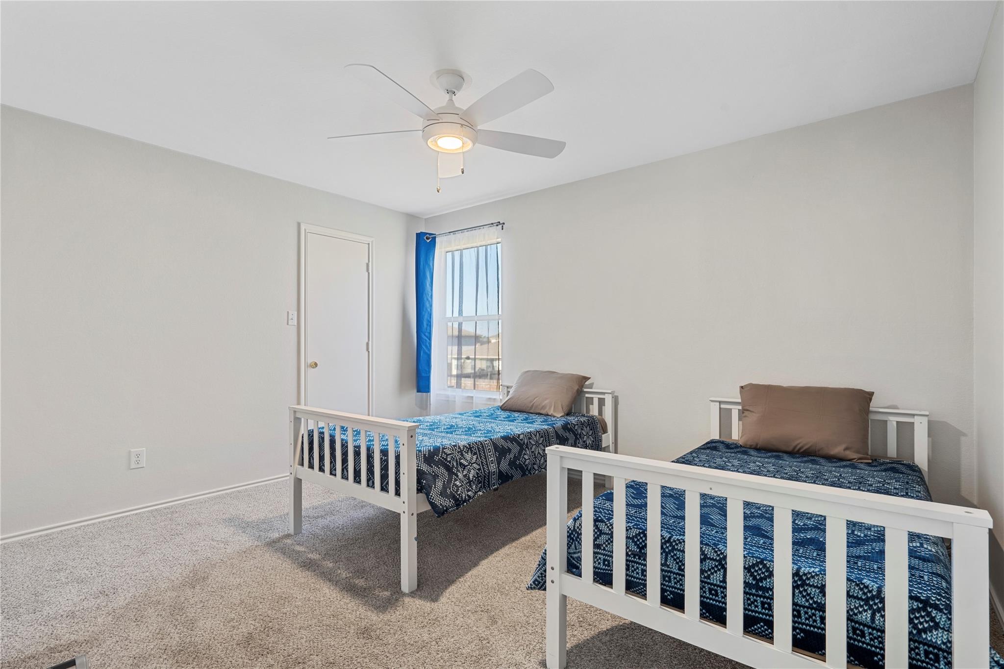 202 Rinehardt St, Hutto, TX 78634