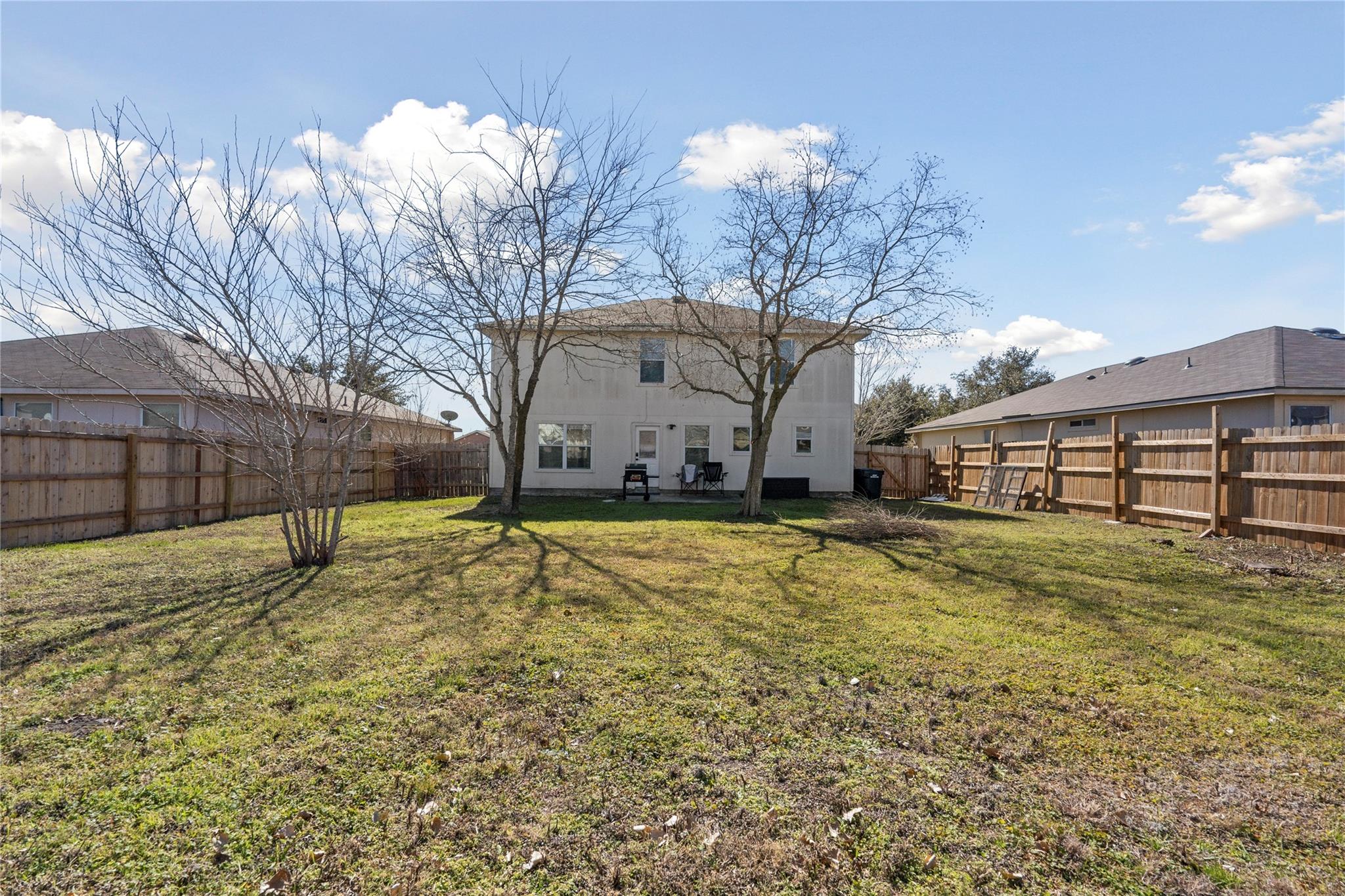 202 Rinehardt St, Hutto, TX 78634