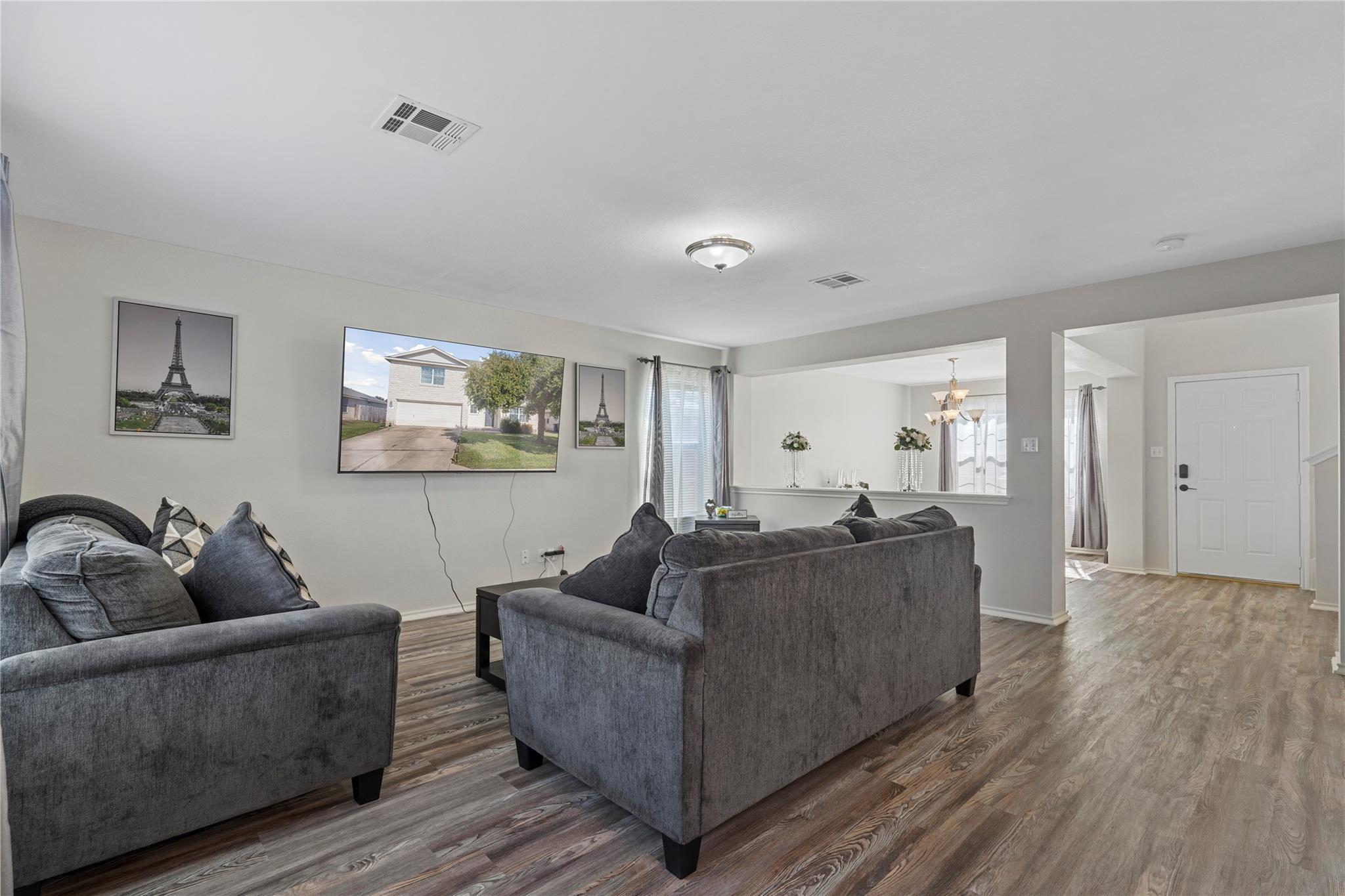 202 Rinehardt St, Hutto, TX 78634