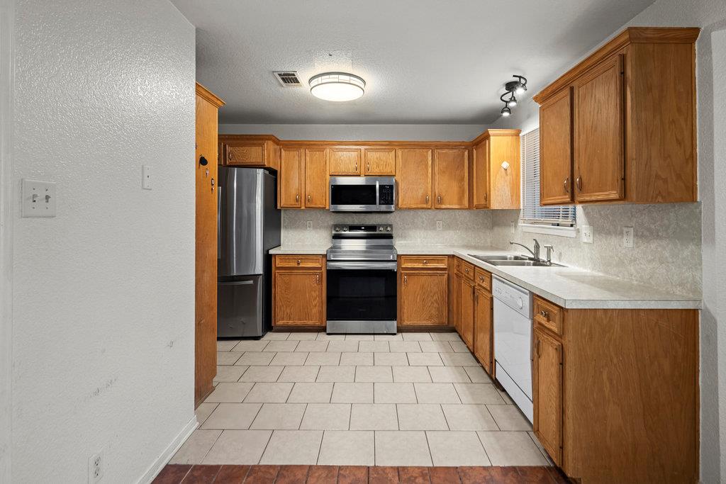 5003 Sunrise St, Killeen, TX 76542