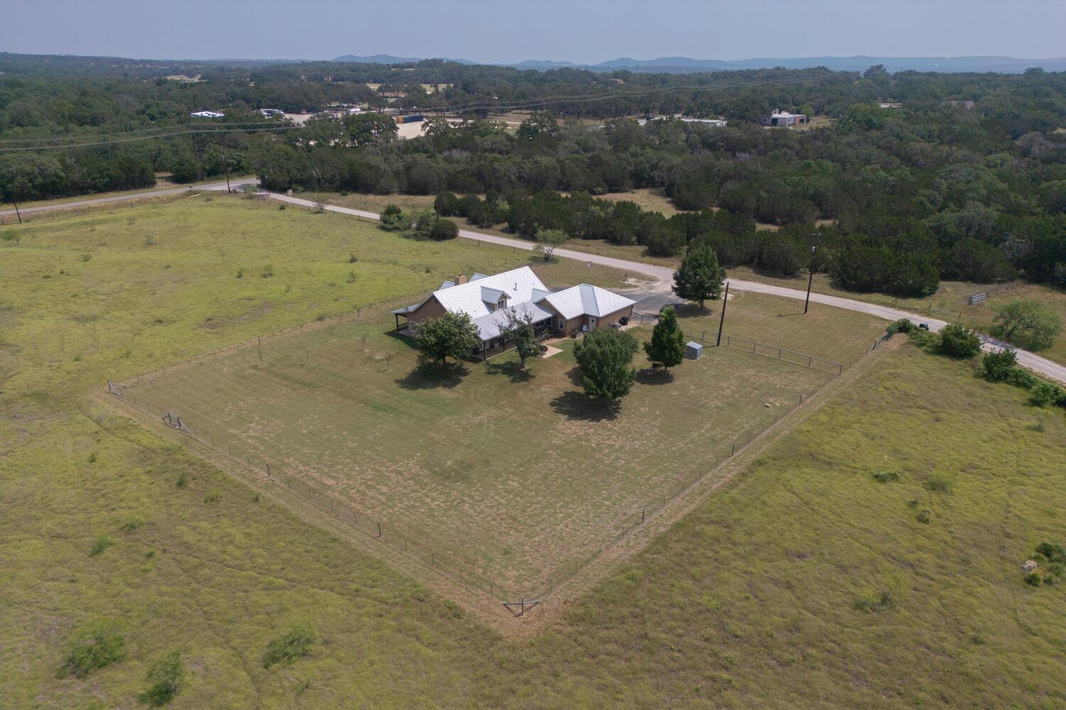 192 Indian Oaks Pass, Blanco, TX 78606