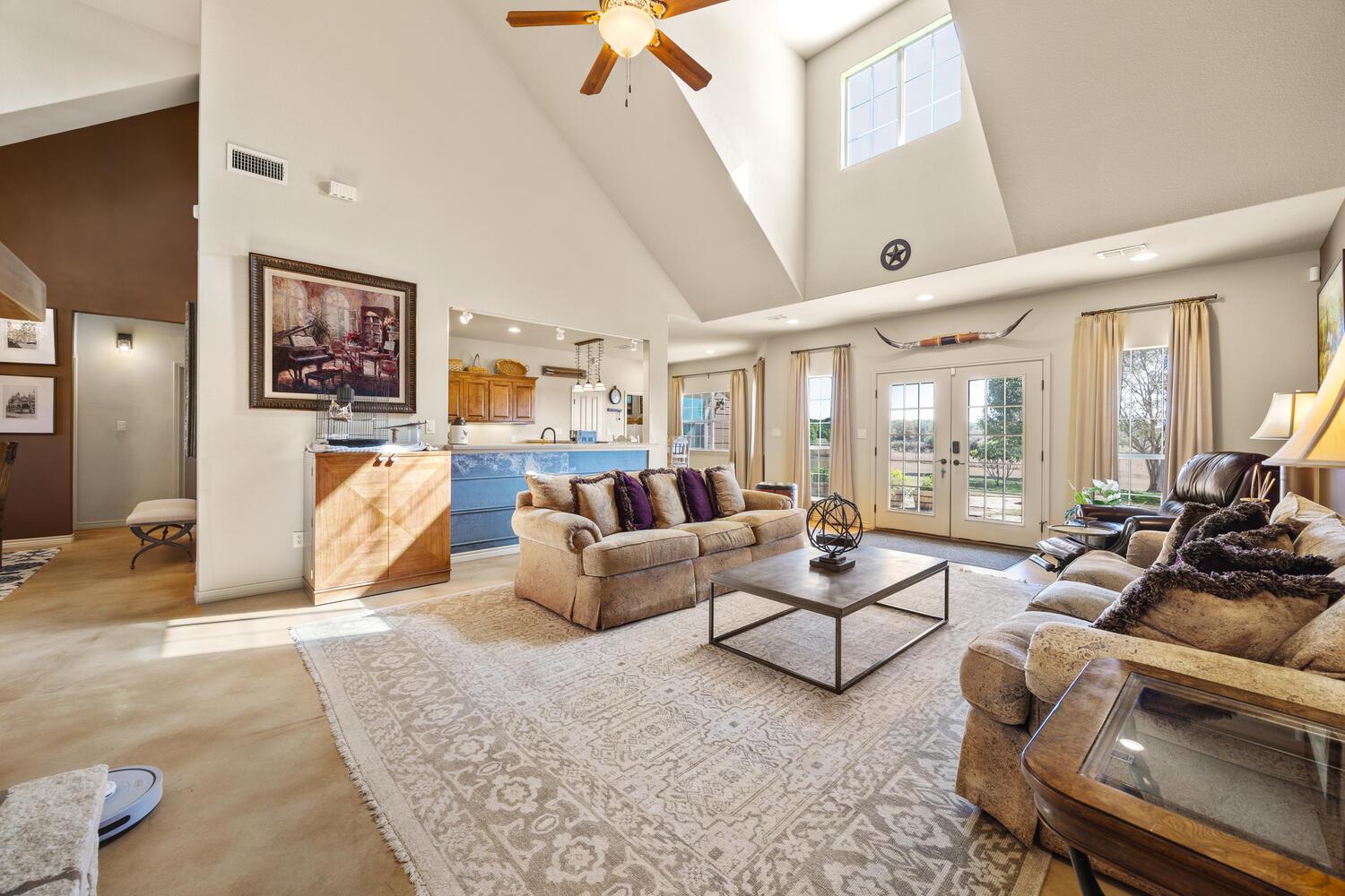 192 Indian Oaks Pass, Blanco, TX 78606