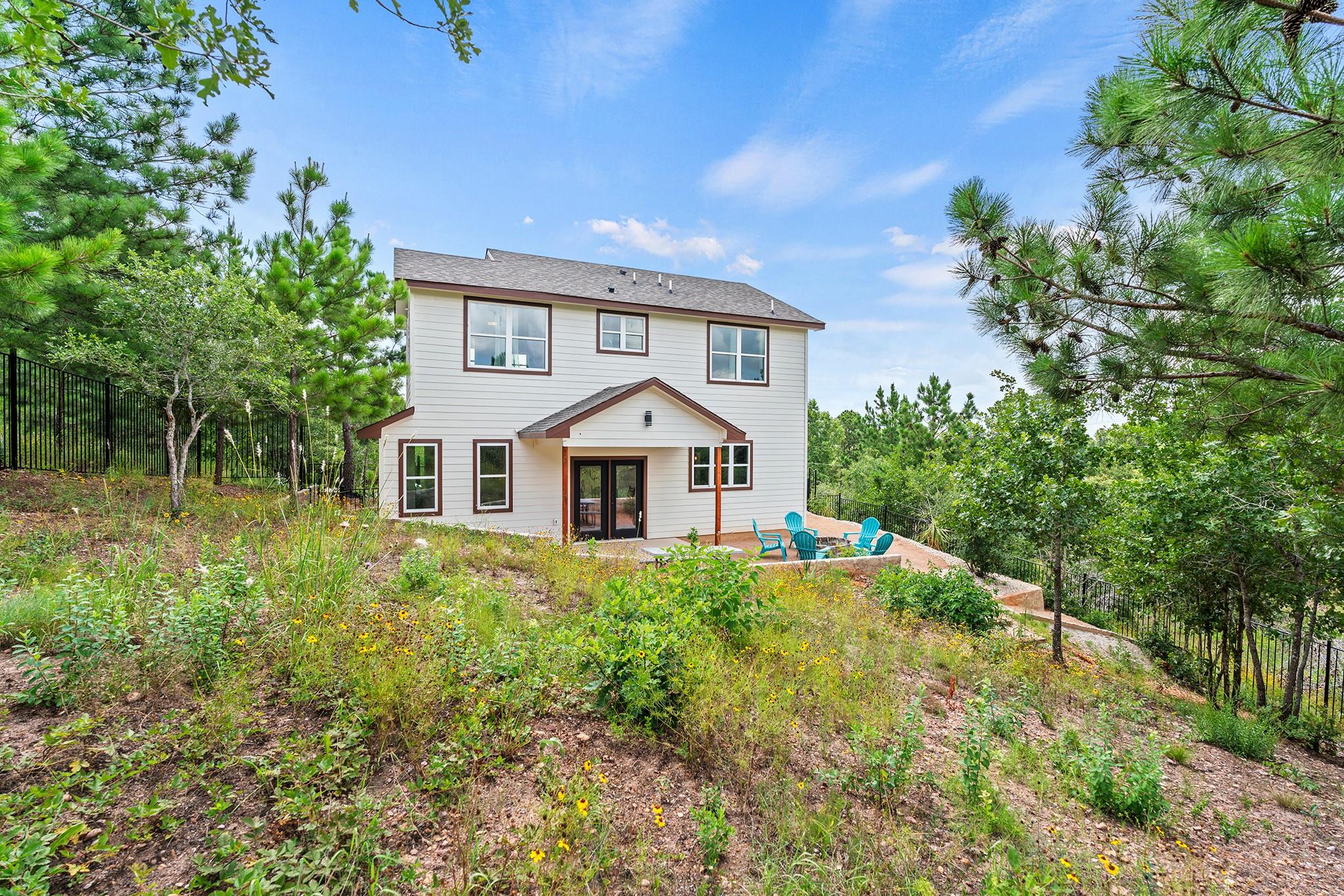 108 Kimo Ct, Bastrop, TX 78602