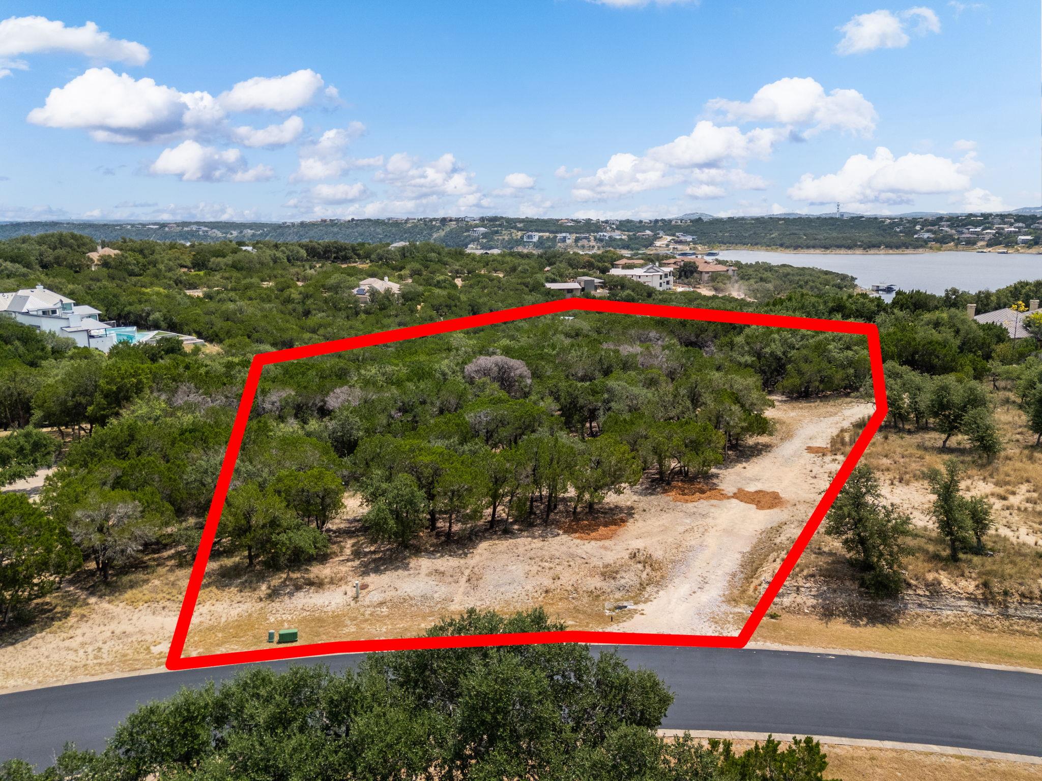 707 Moonlight Bay Dr, Spicewood, TX 78669
