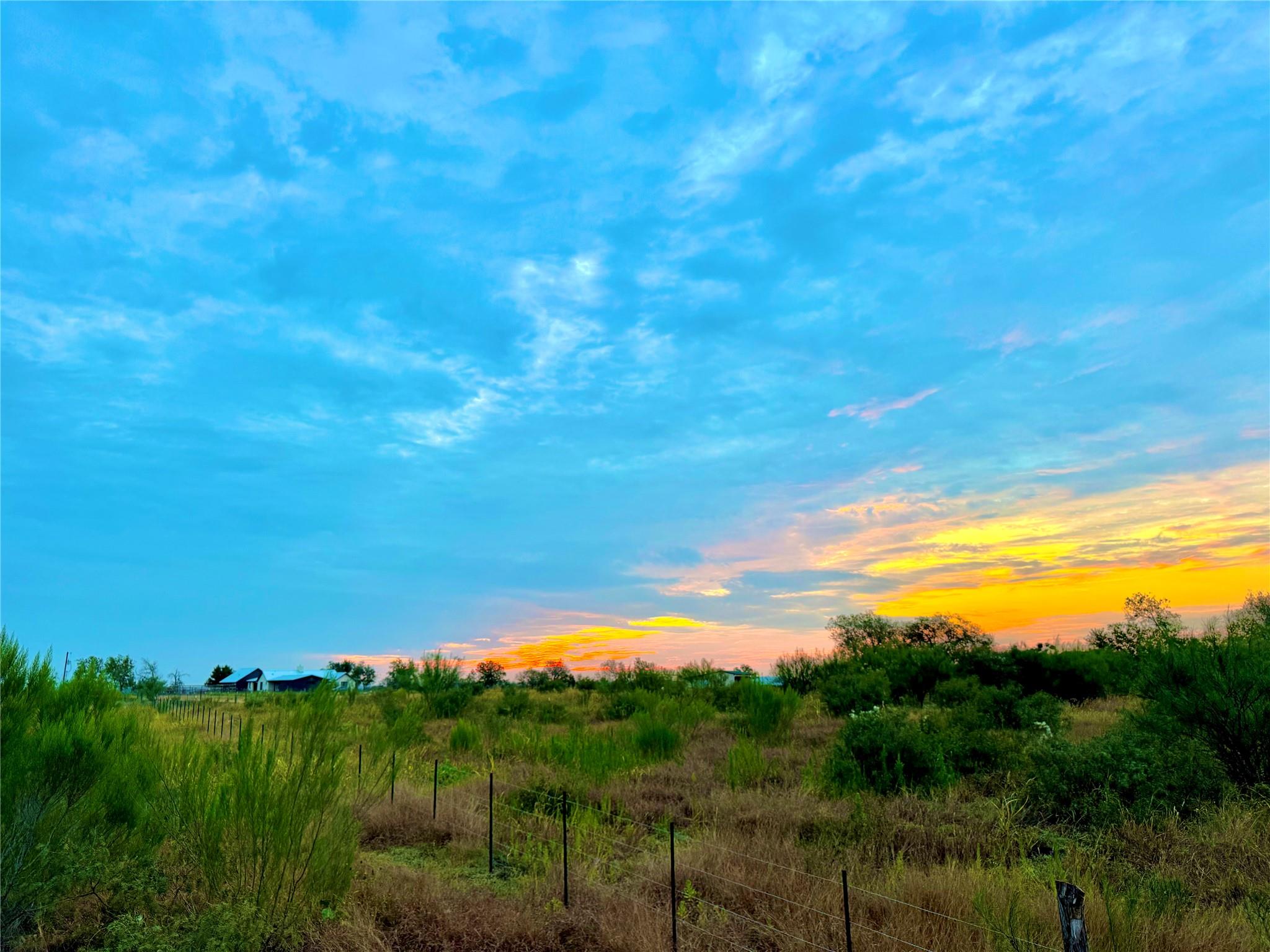 1931 Scull Rd, San Marcos, TX 78666