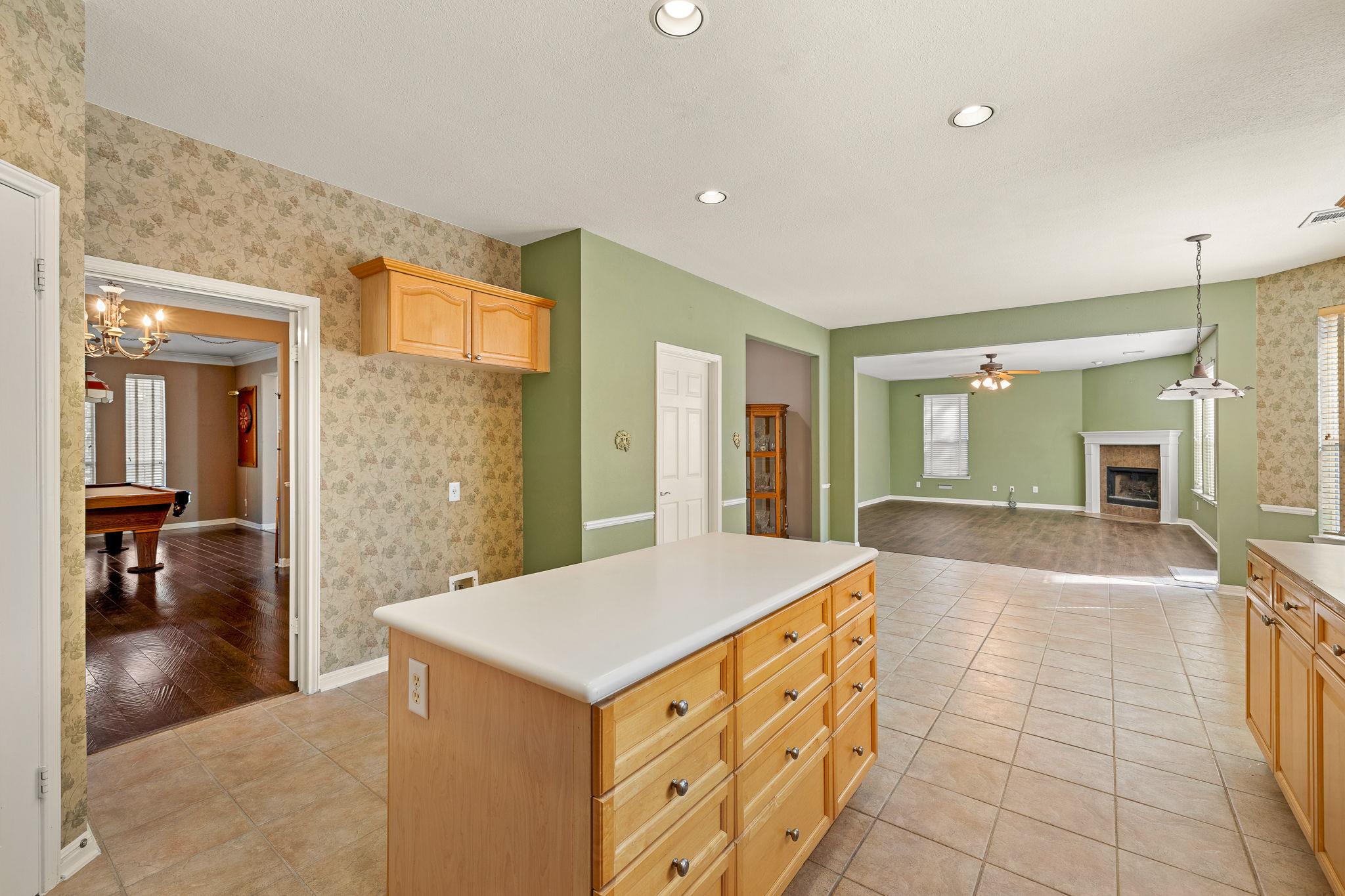 2231 Falkirk Dr, Round Rock, TX 78681