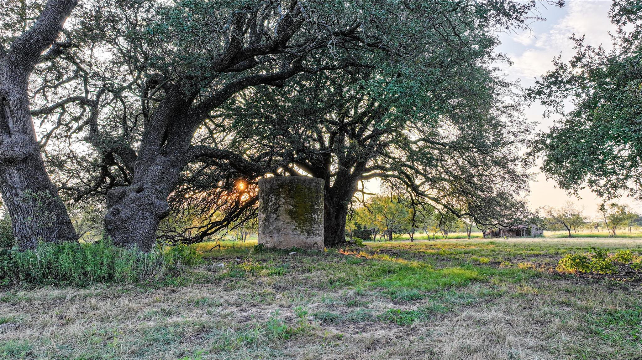 2562 County Road 2315, Lampasas, TX 76550