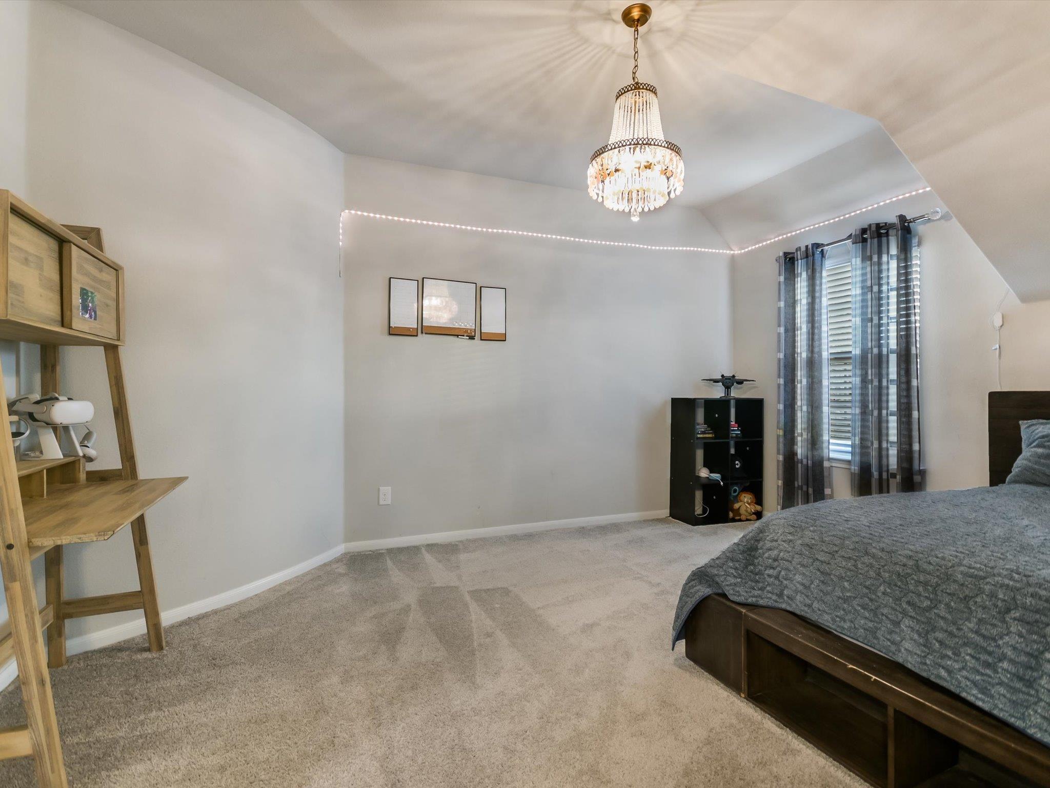 512 Honeybird Ln, Georgetown, TX 78626