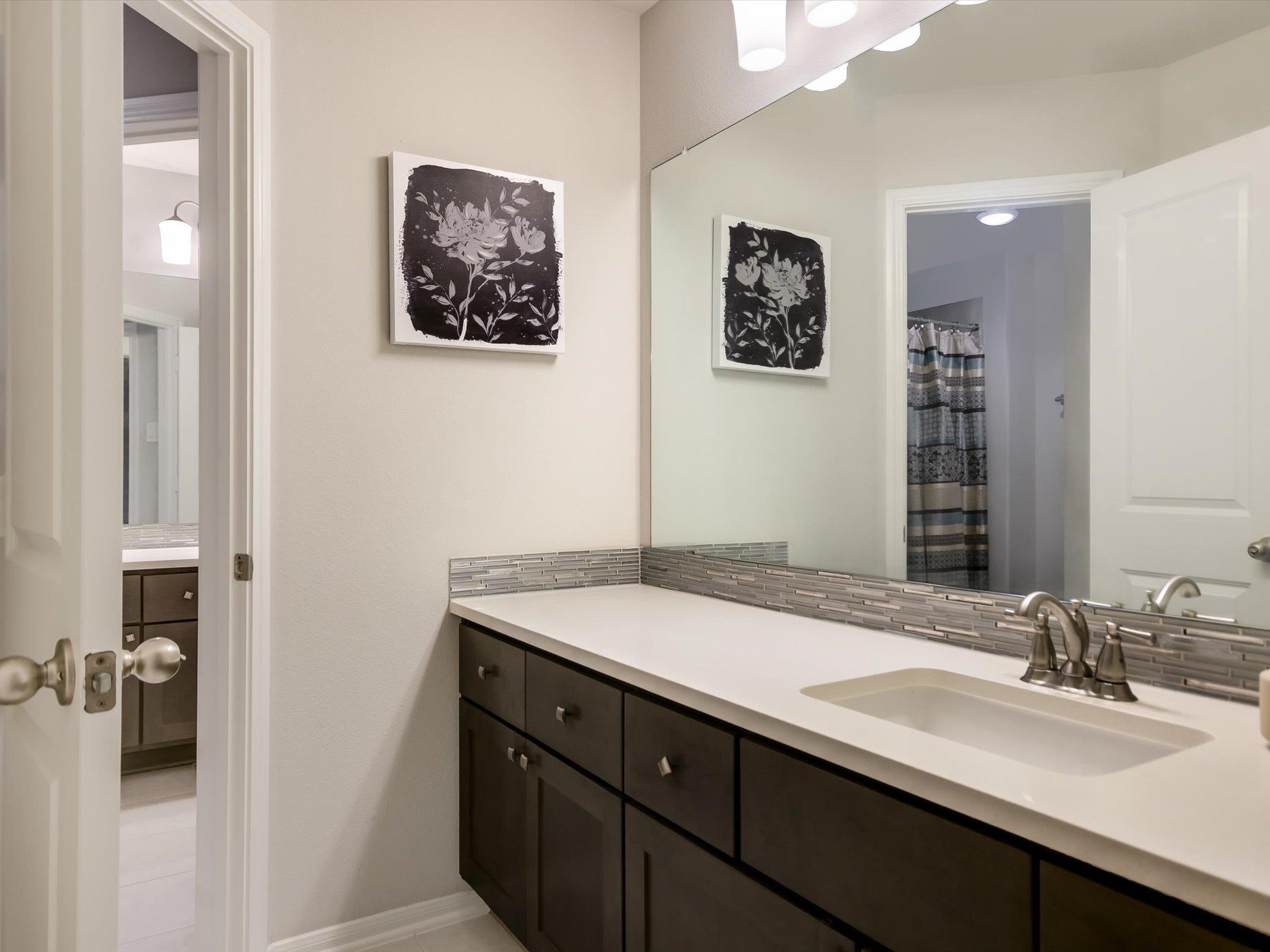 512 Honeybird Ln, Georgetown, TX 78626