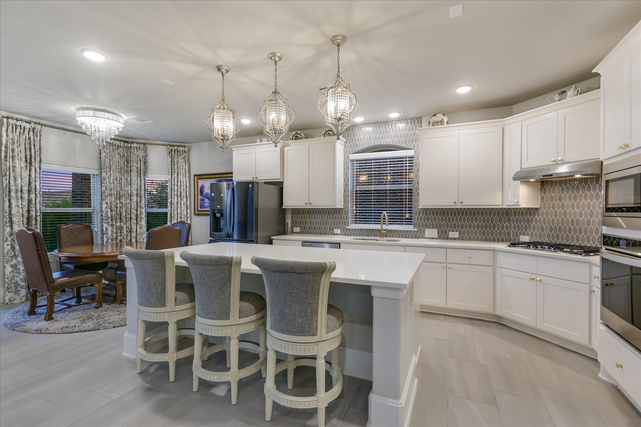 512 Honeybird Ln, Georgetown, TX 78626