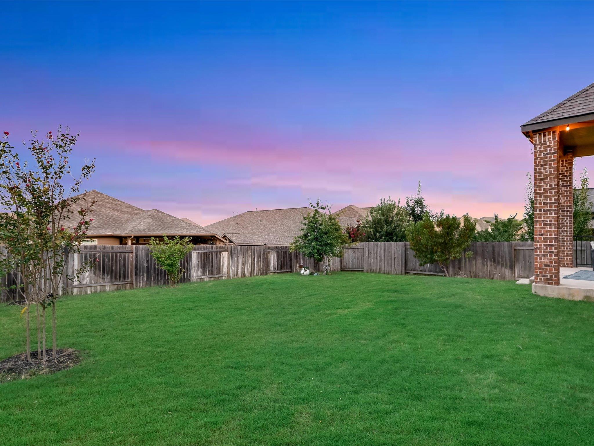 512 Honeybird Ln, Georgetown, TX 78626