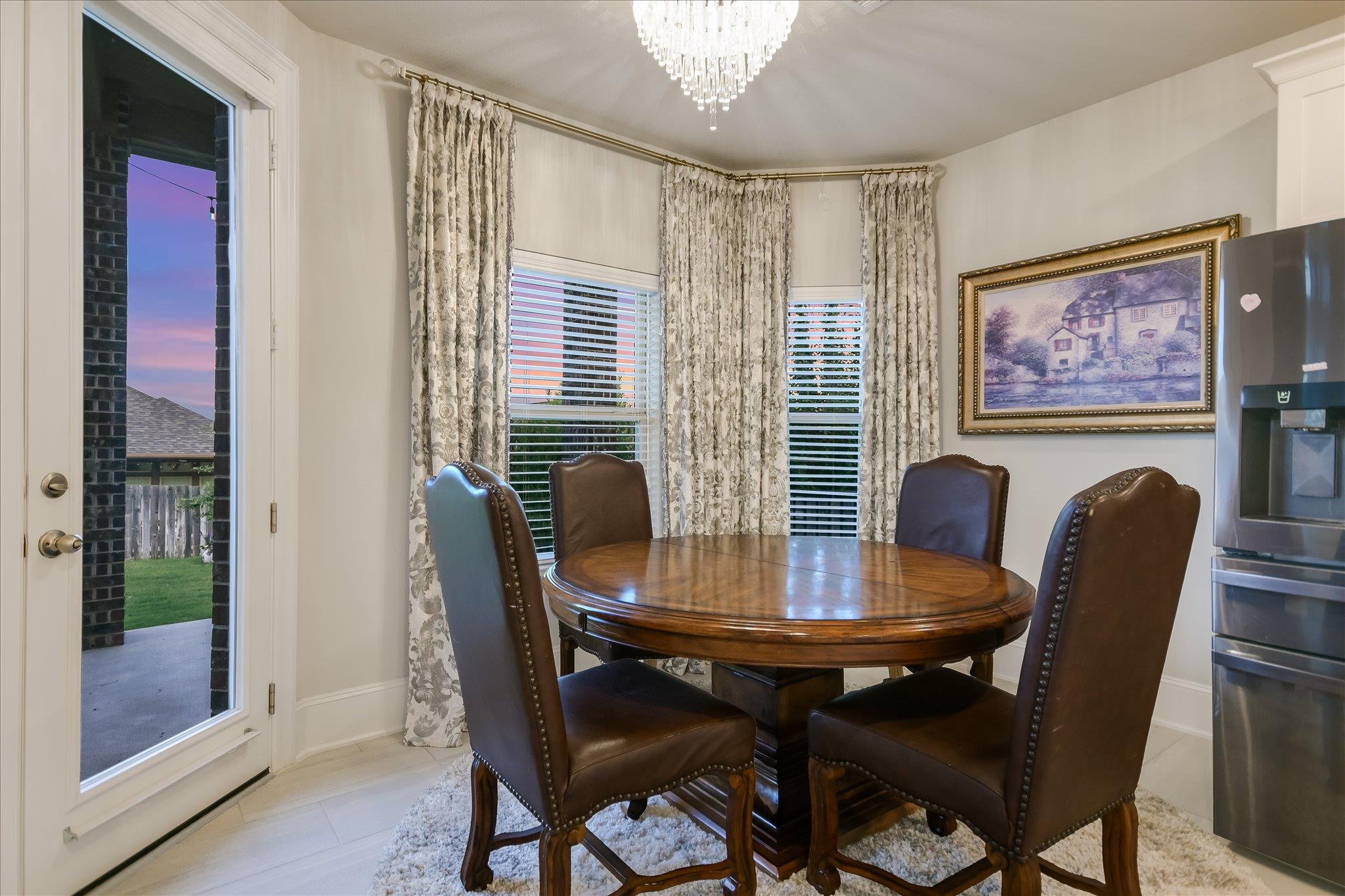 512 Honeybird Ln, Georgetown, TX 78626