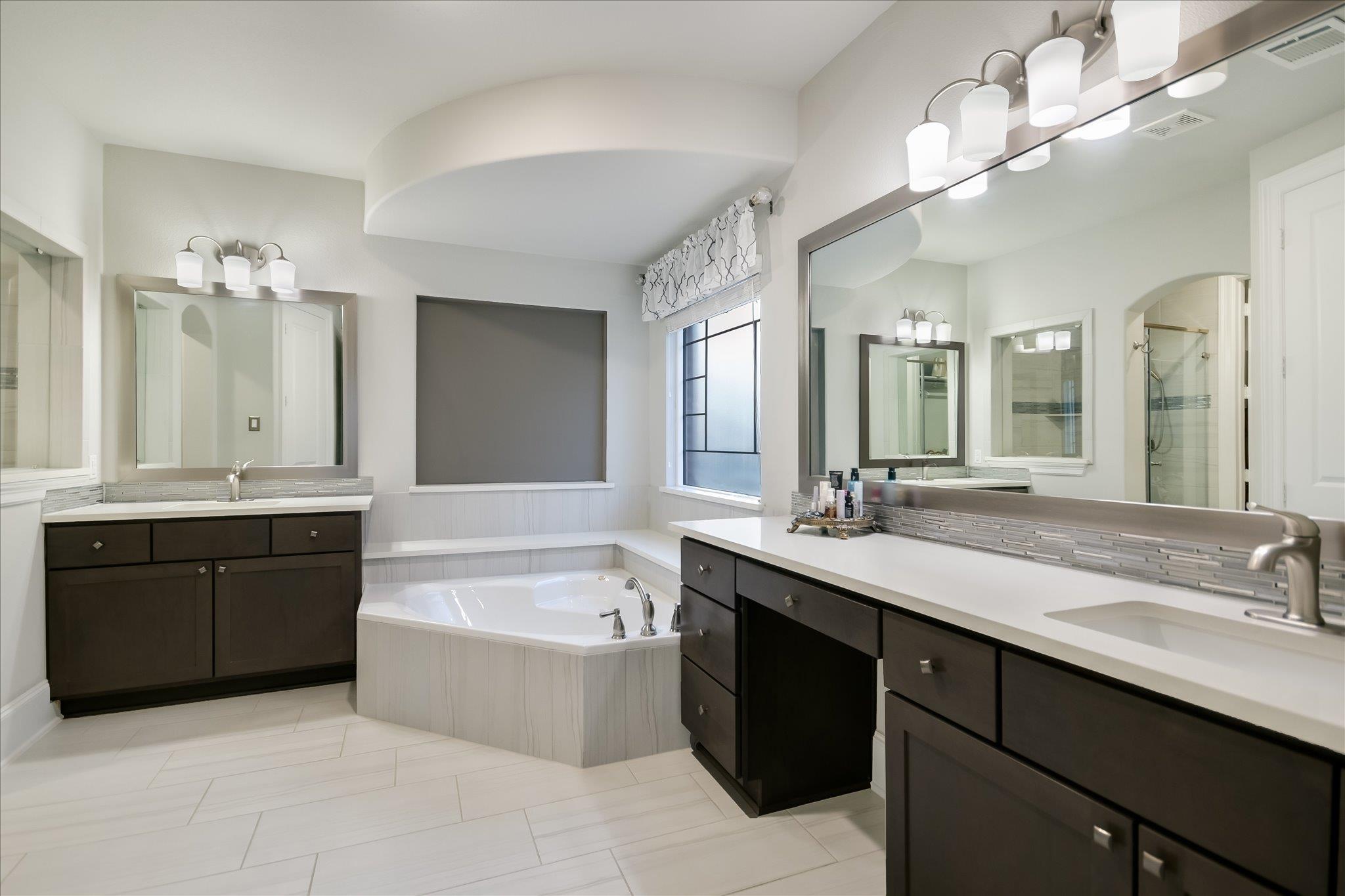 512 Honeybird Ln, Georgetown, TX 78626