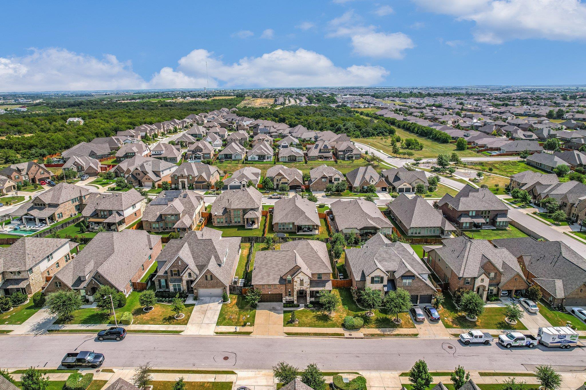 512 Honeybird Ln, Georgetown, TX 78626