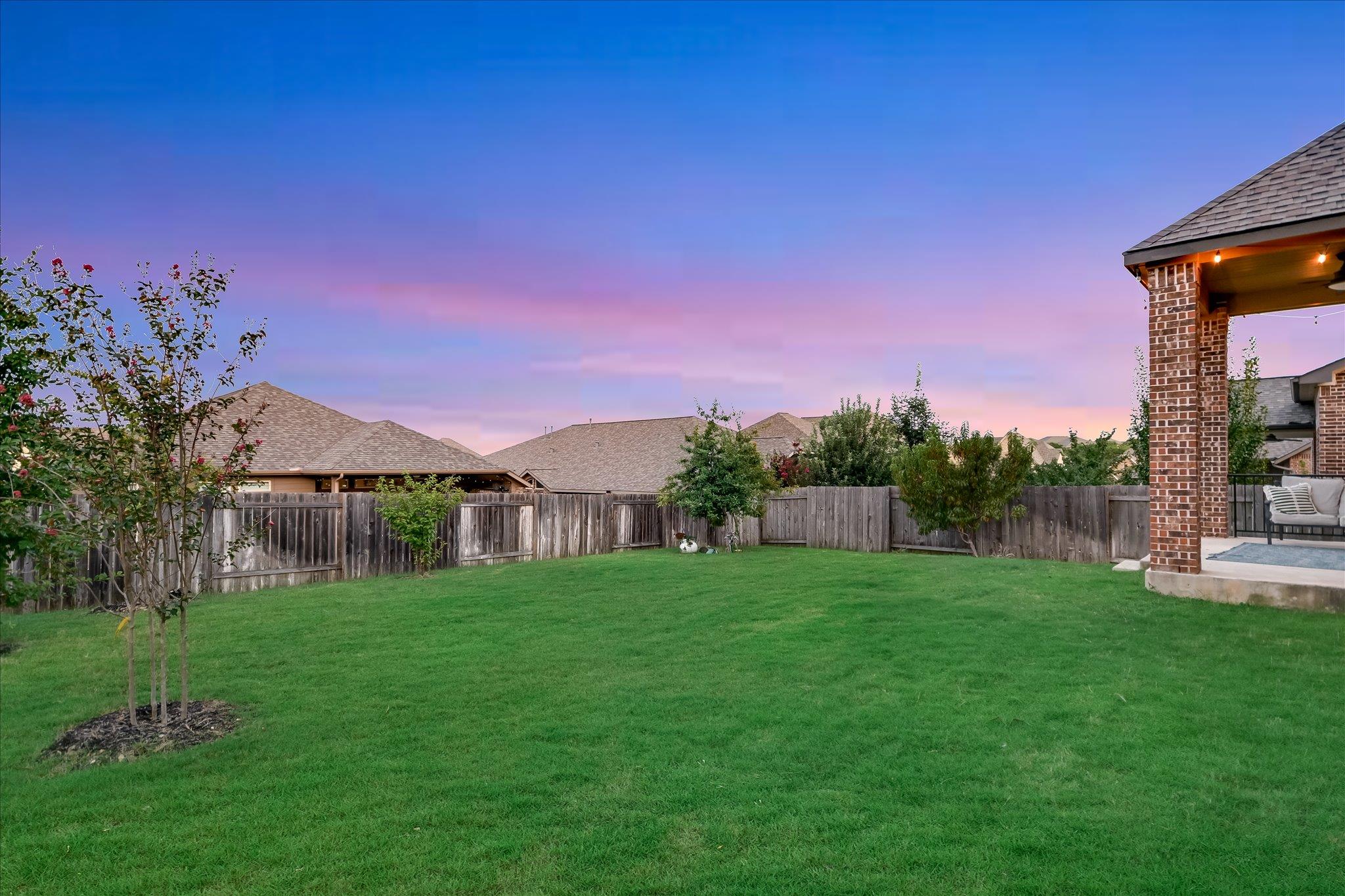 512 Honeybird Ln, Georgetown, TX 78626