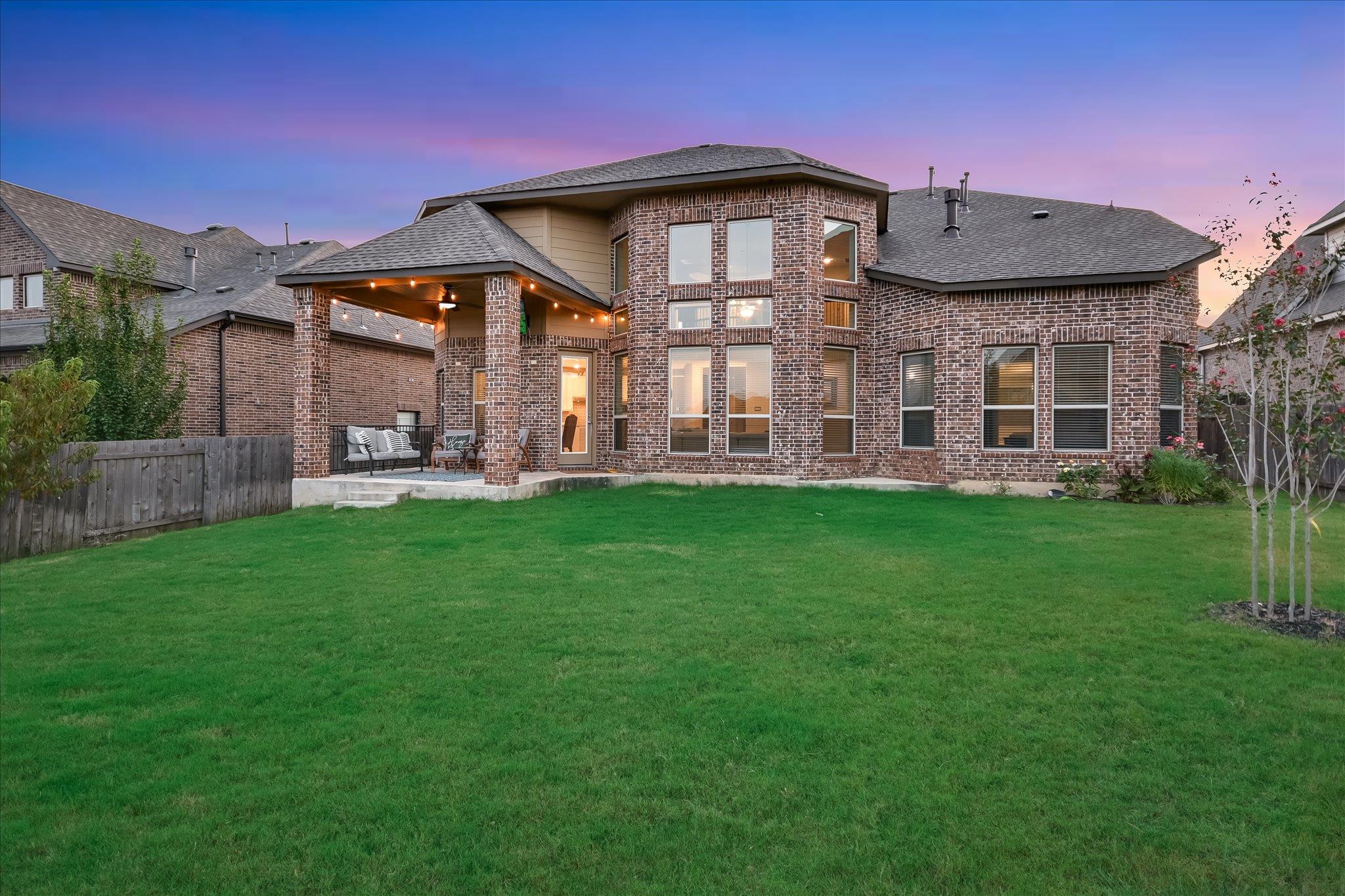 512 Honeybird Ln, Georgetown, TX 78626