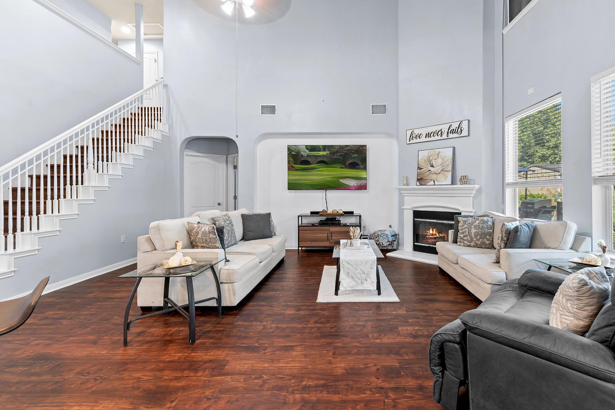 1211 Laurel Oak Trl, Pflugerville, TX 78660