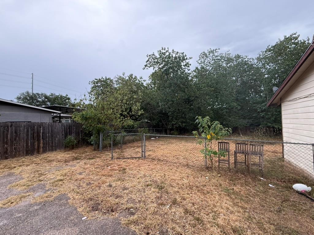 10007 Rocking Horse Rd, Austin, TX 78748