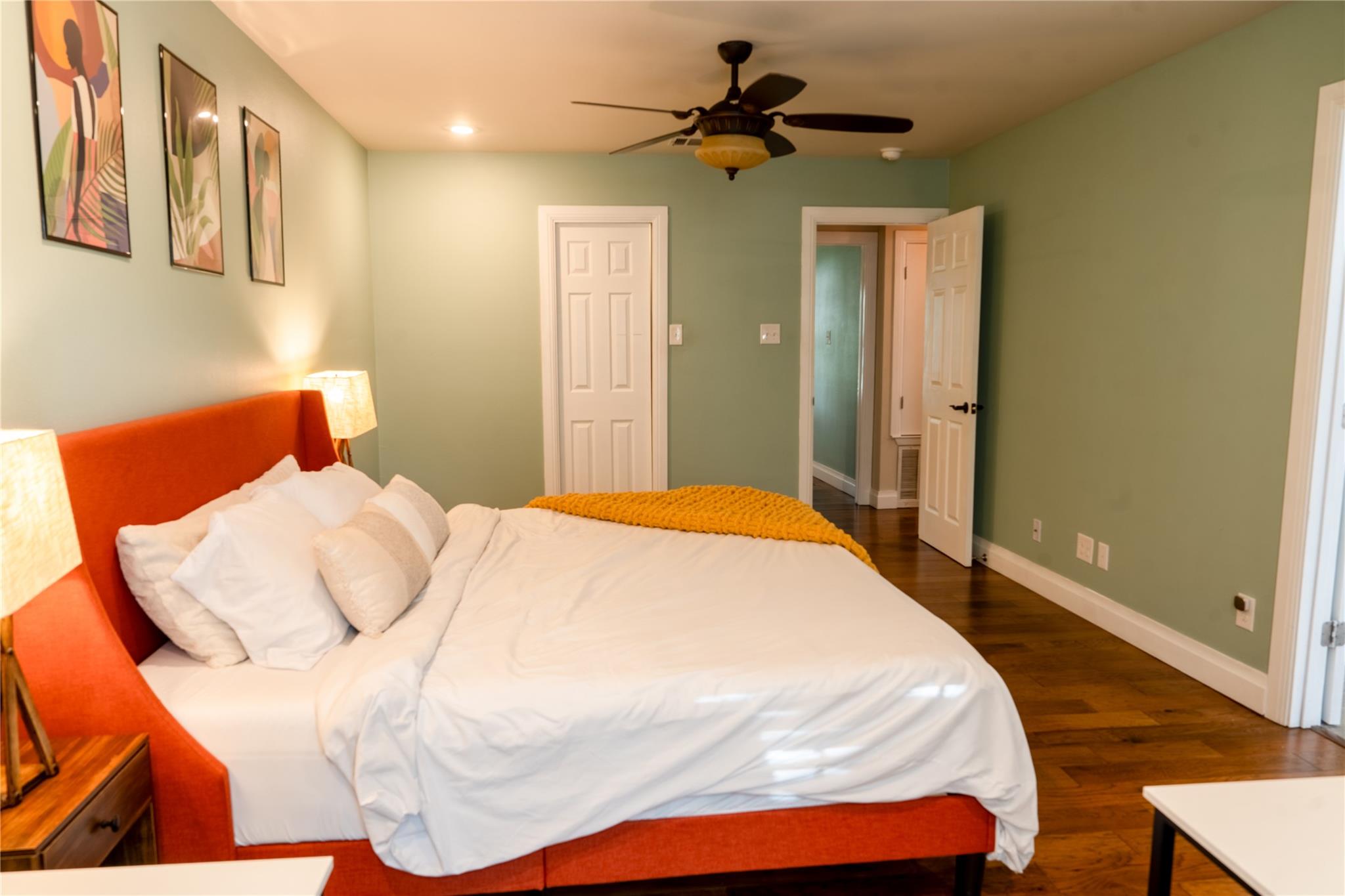 2107 Emerald Isle Dr, Leander, TX 78641