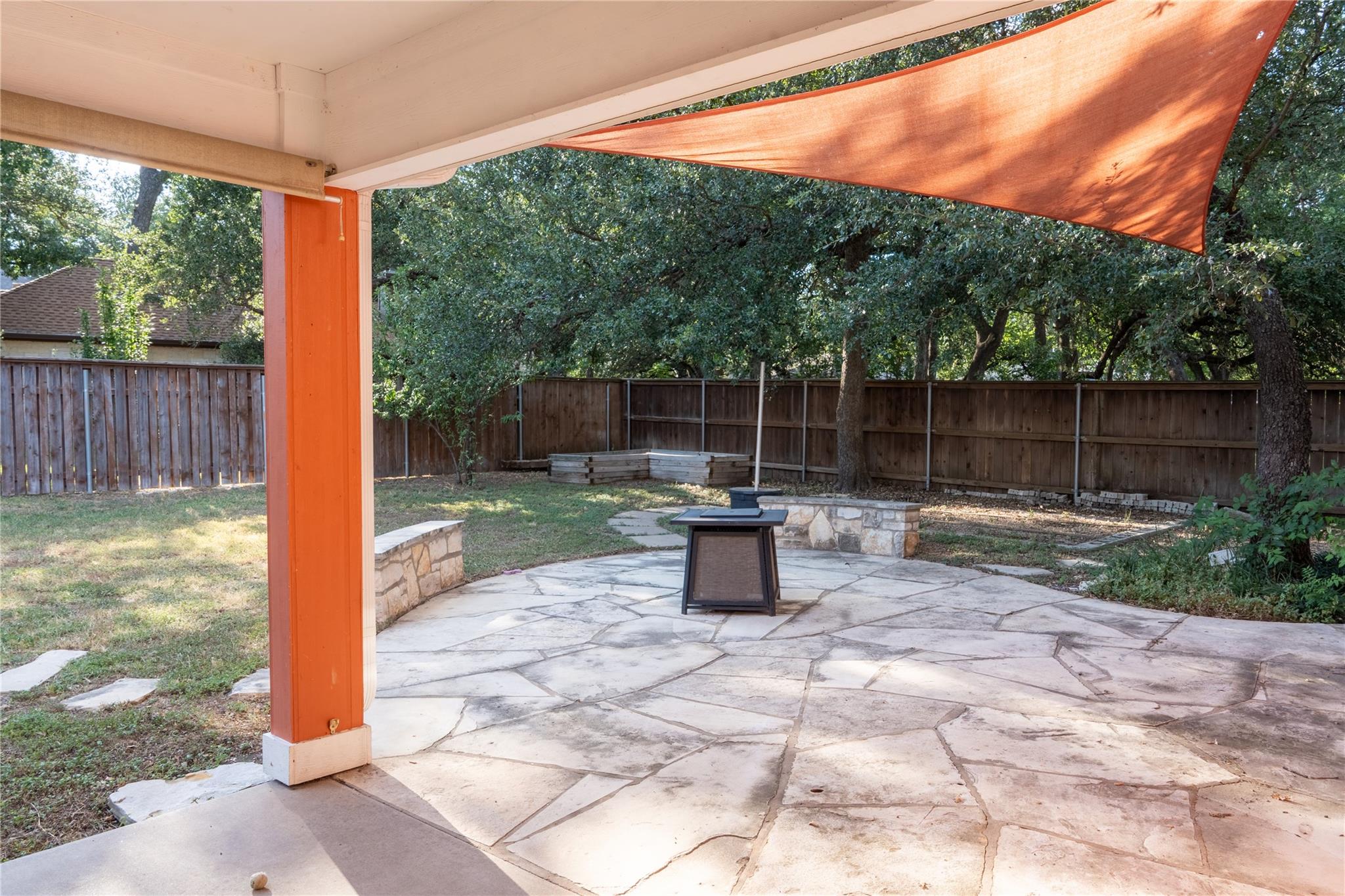 2107 Emerald Isle Dr, Leander, TX 78641