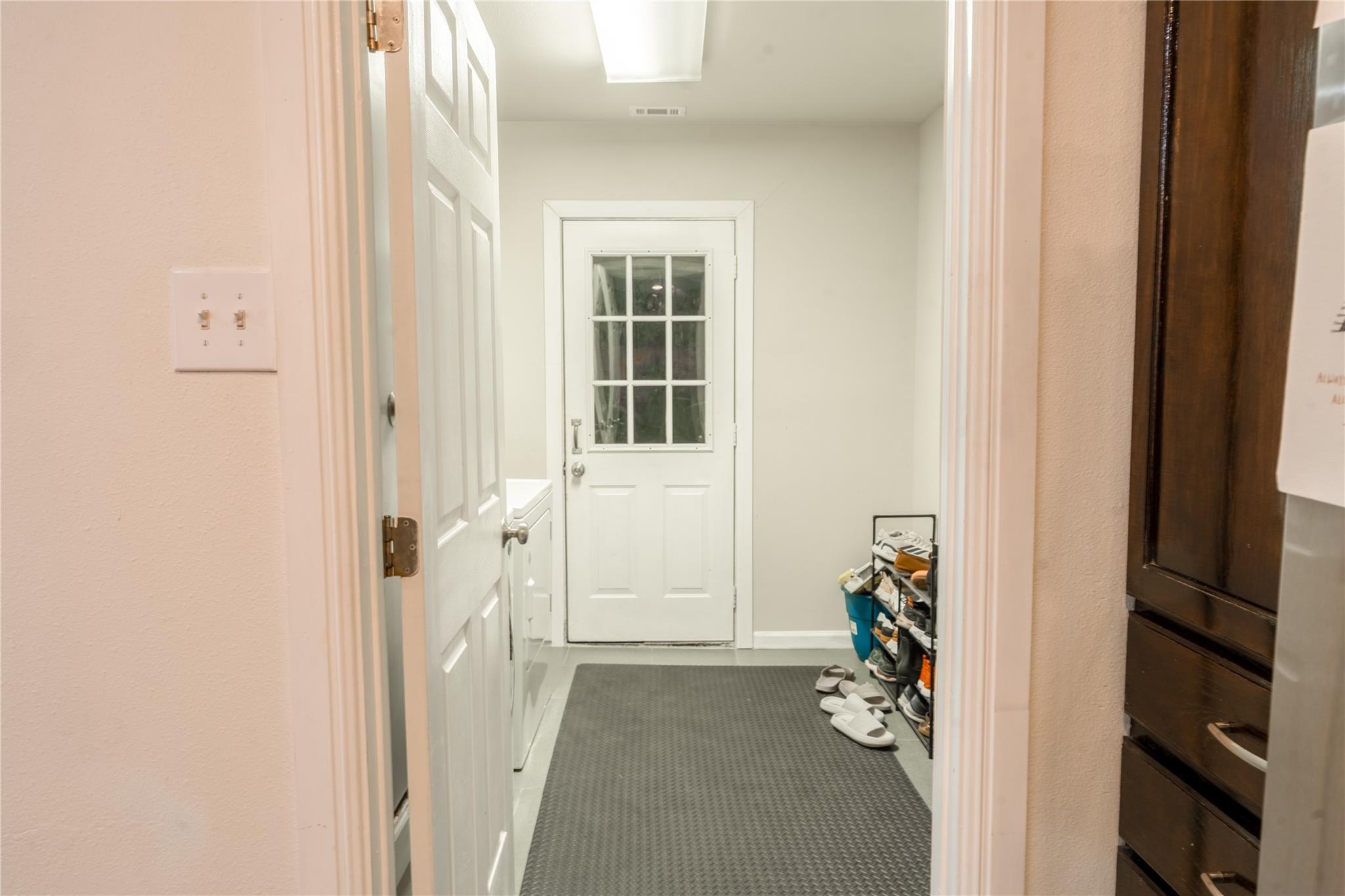 2107 Emerald Isle Dr, Leander, TX 78641