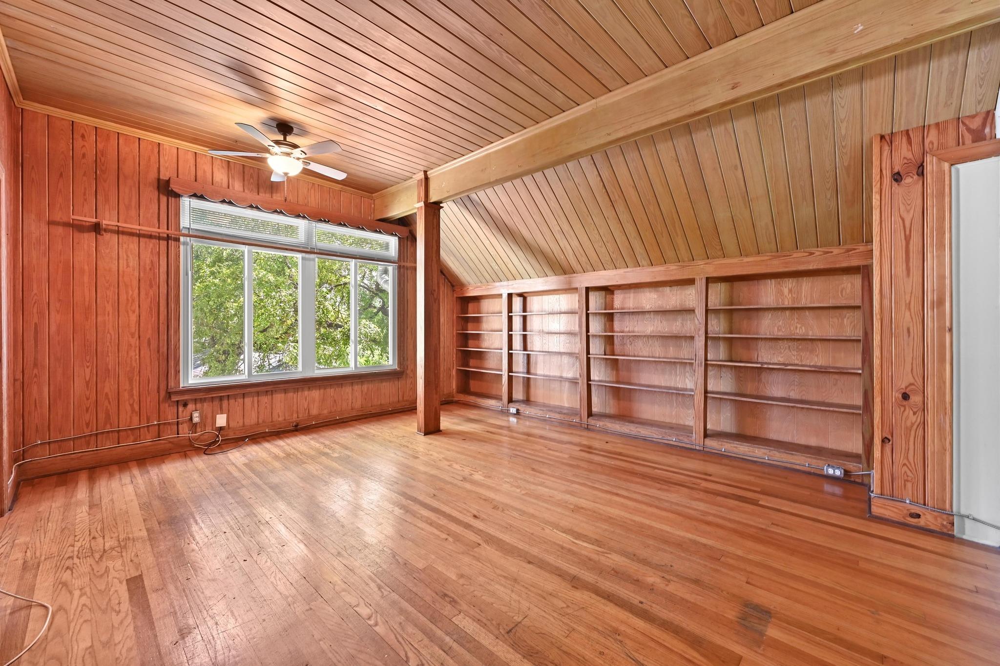 408 W 33rd St, Austin, TX 78705