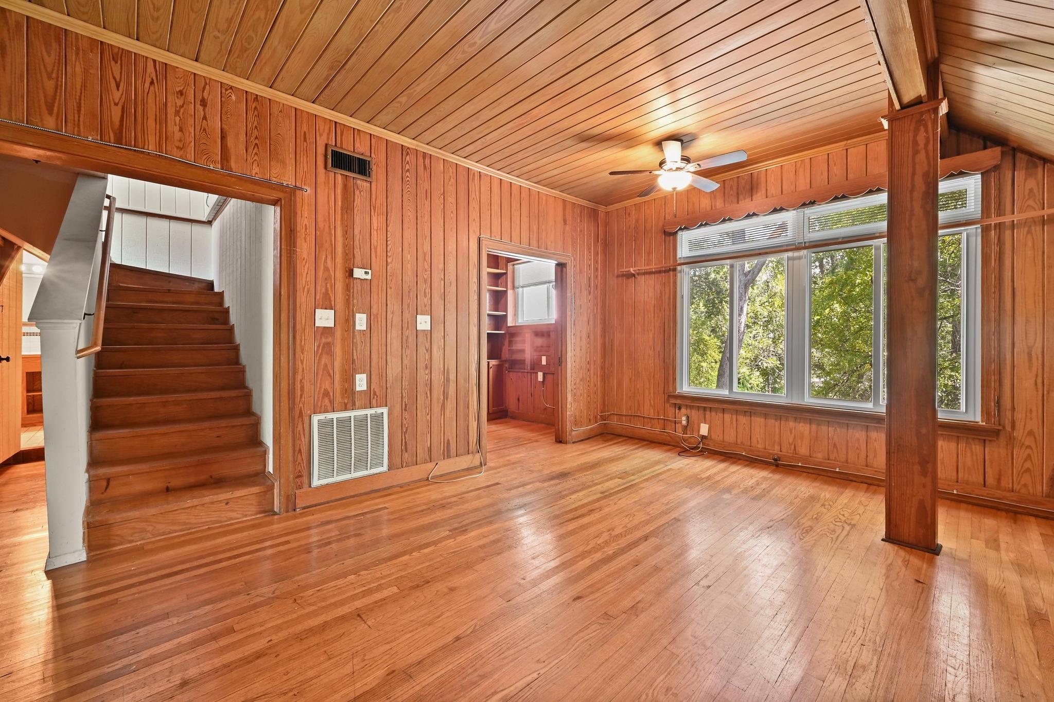 408 W 33rd St, Austin, TX 78705