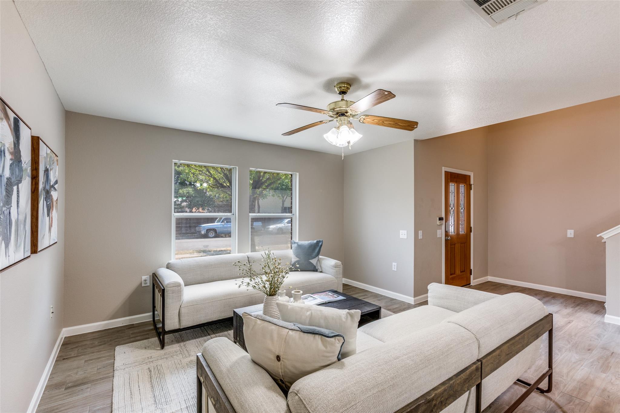 6404 Piedras Blanco Dr, Austin, TX 78747