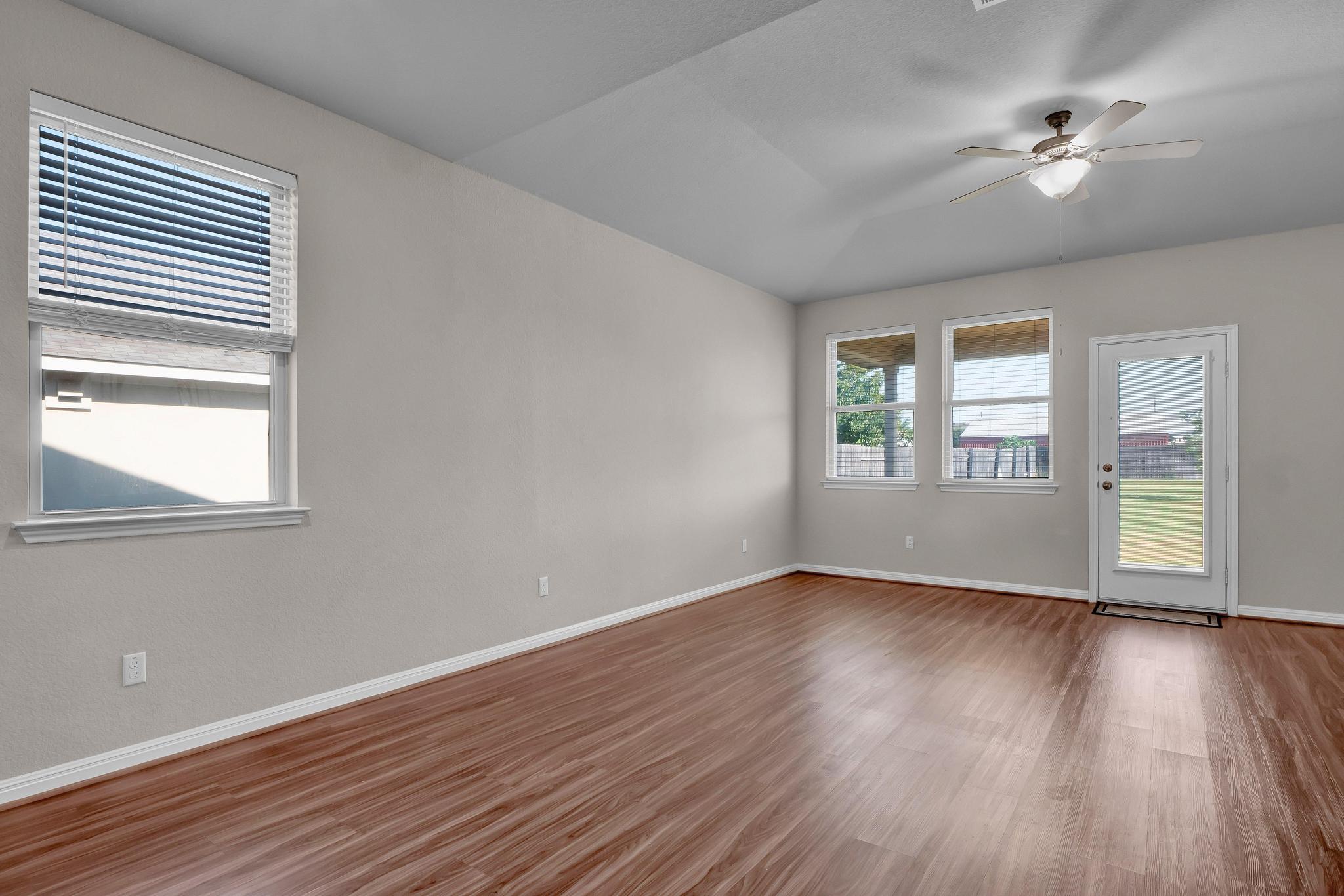 6020 Genova Pl, Round Rock, TX 78665