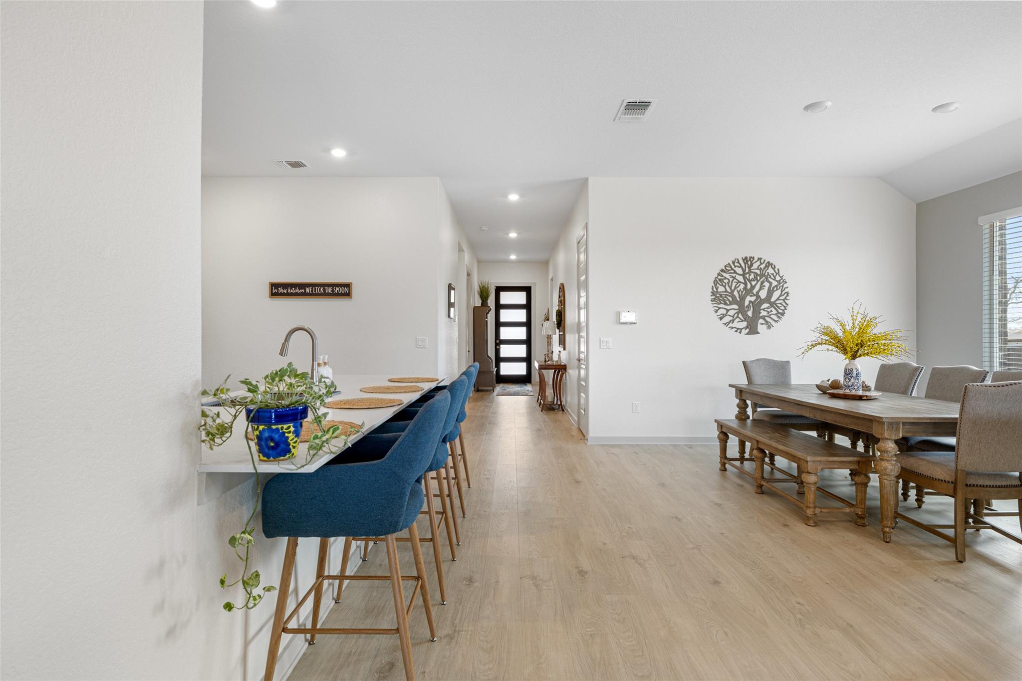 109 Rambling Rapids Dr, Georgetown, TX 78628