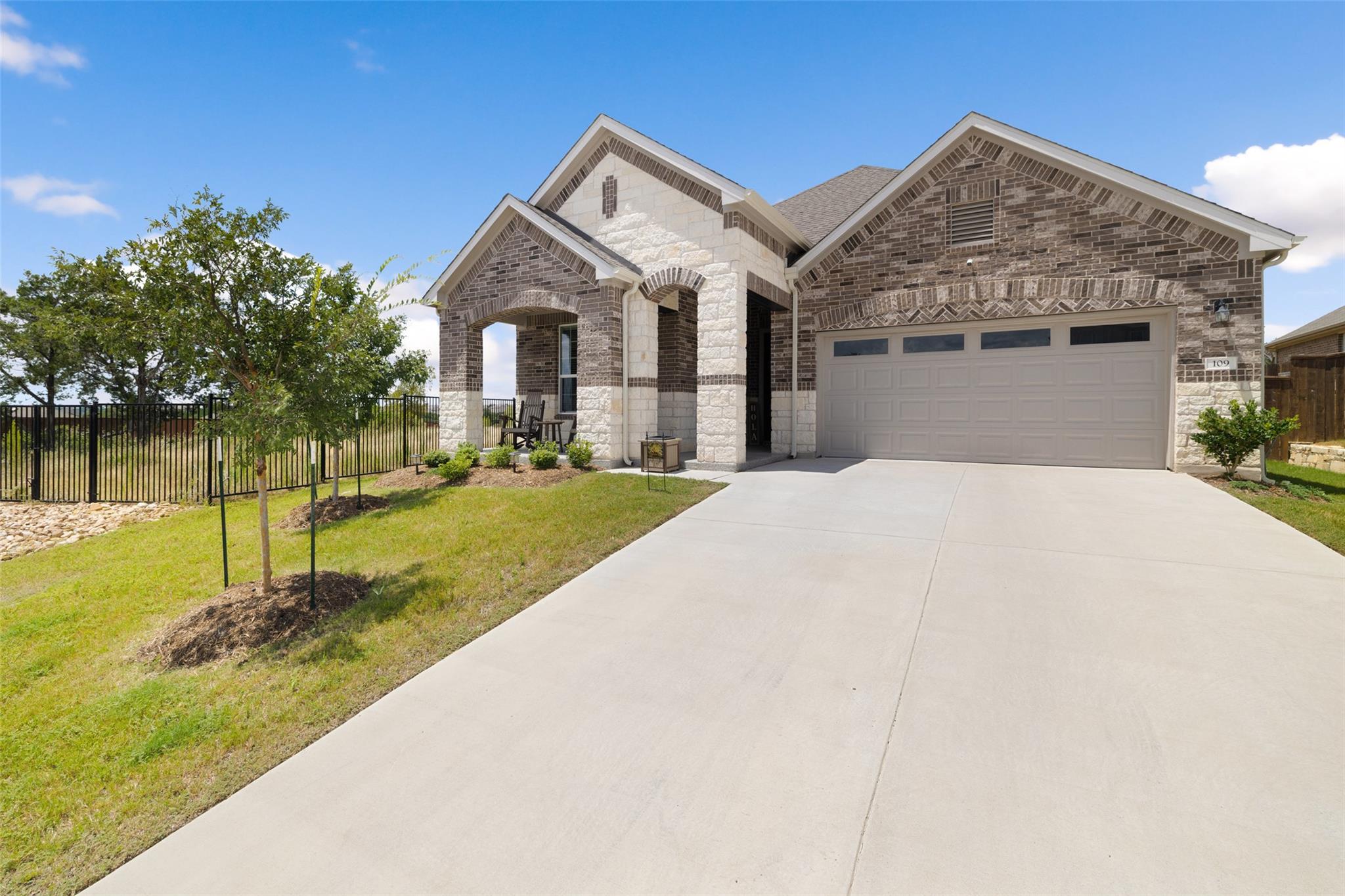 109 Rambling Rapids Dr, Georgetown, TX 78628
