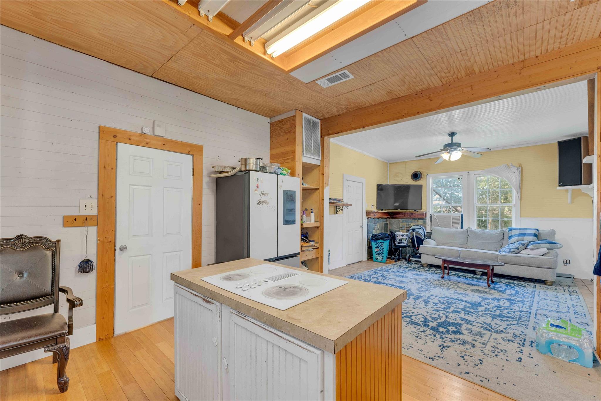 20235 Engelmann Ln, Manor, TX 78653