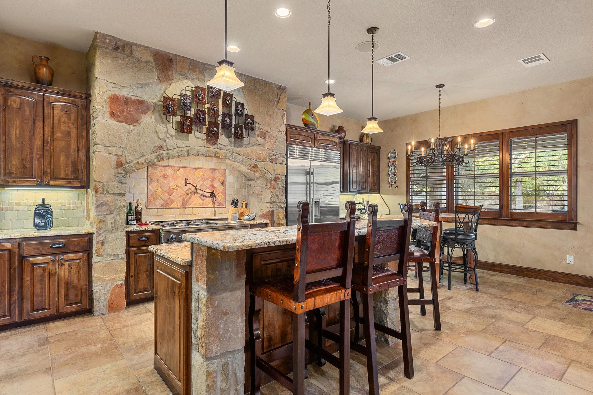 205 Sutton Pl, Georgetown, TX 78628